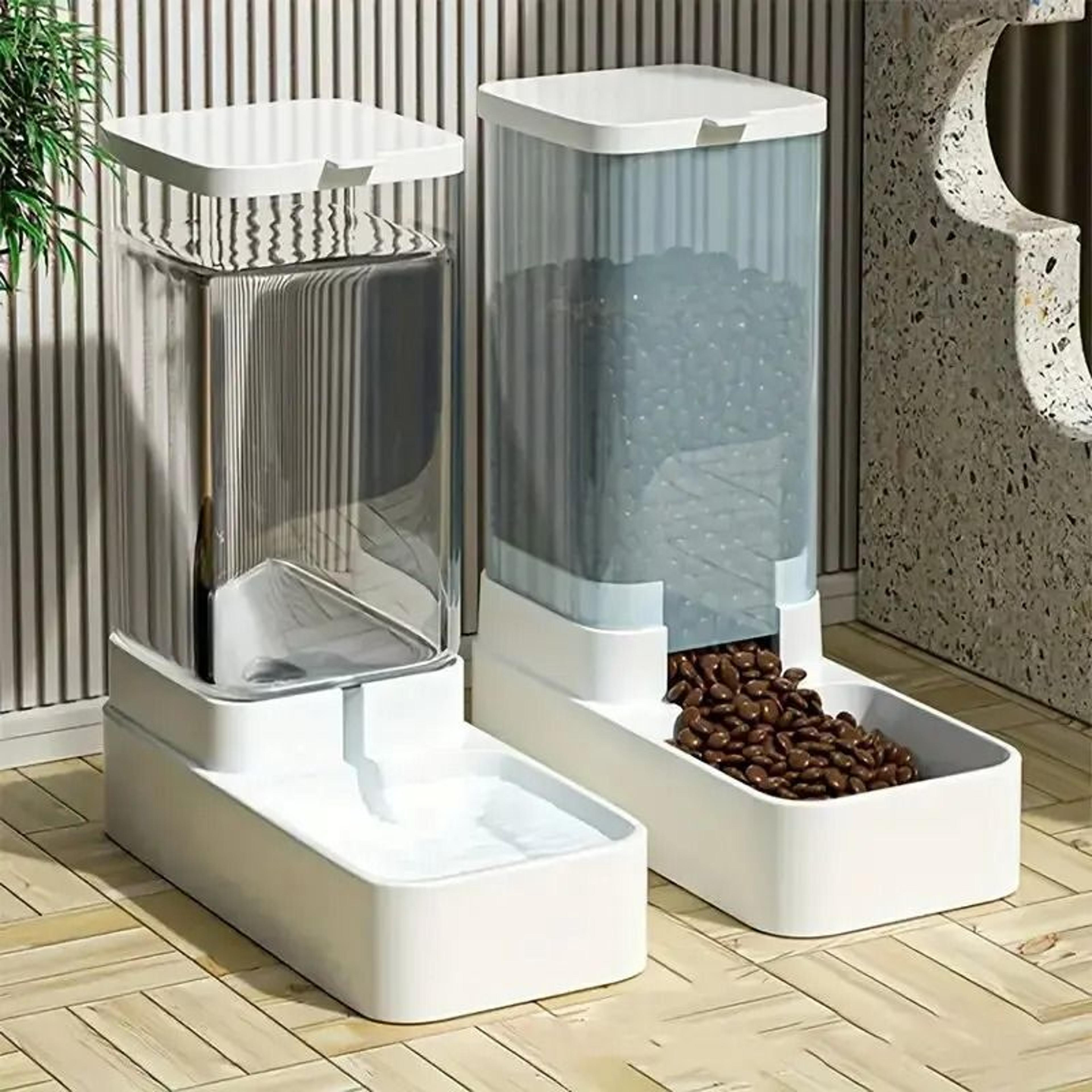 PawFlow Automatic Dog Feeder And Water Dispenser Set 3