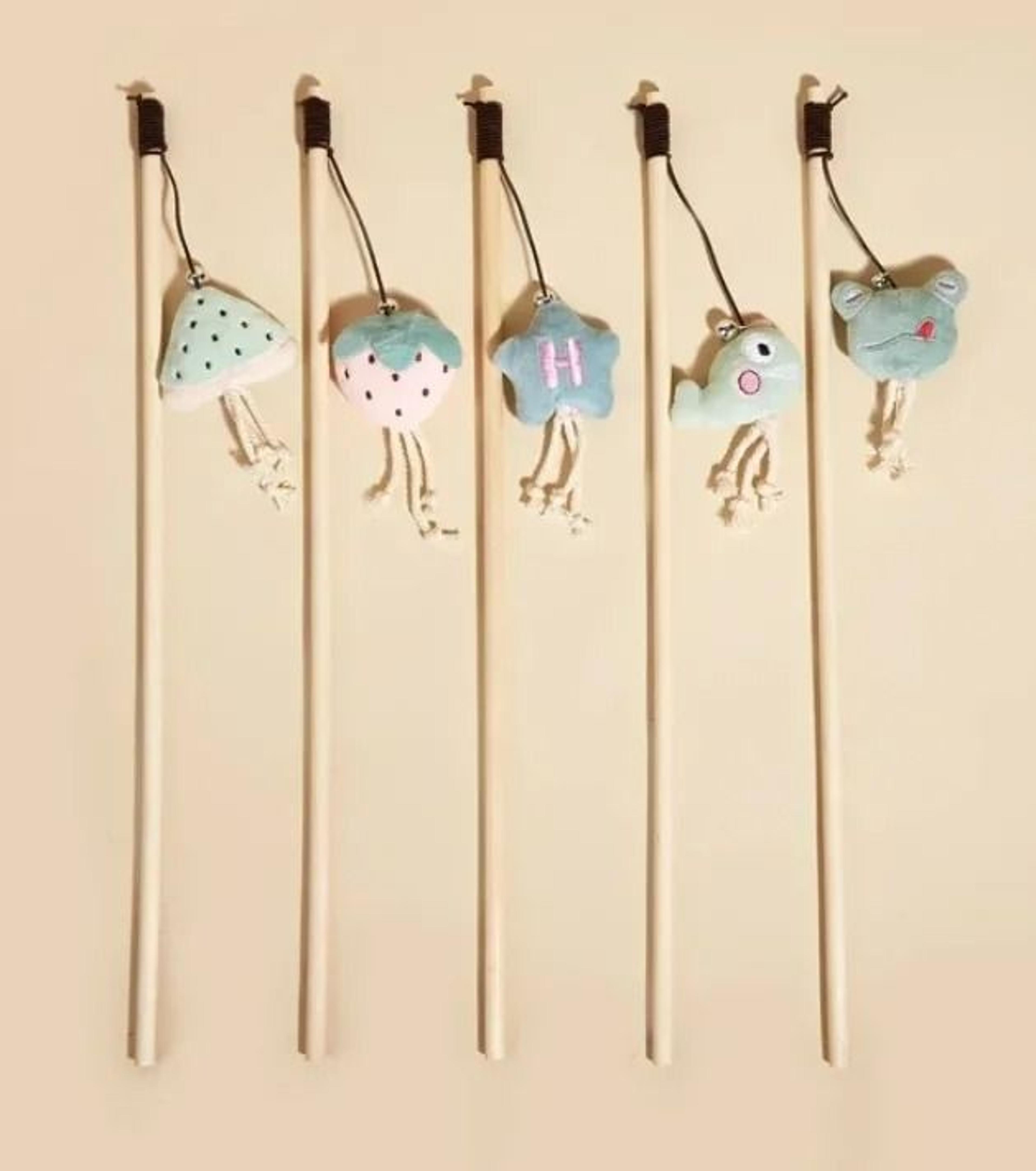 Wooden Cat Teaser Wand With Mouse Feather And Bell 10