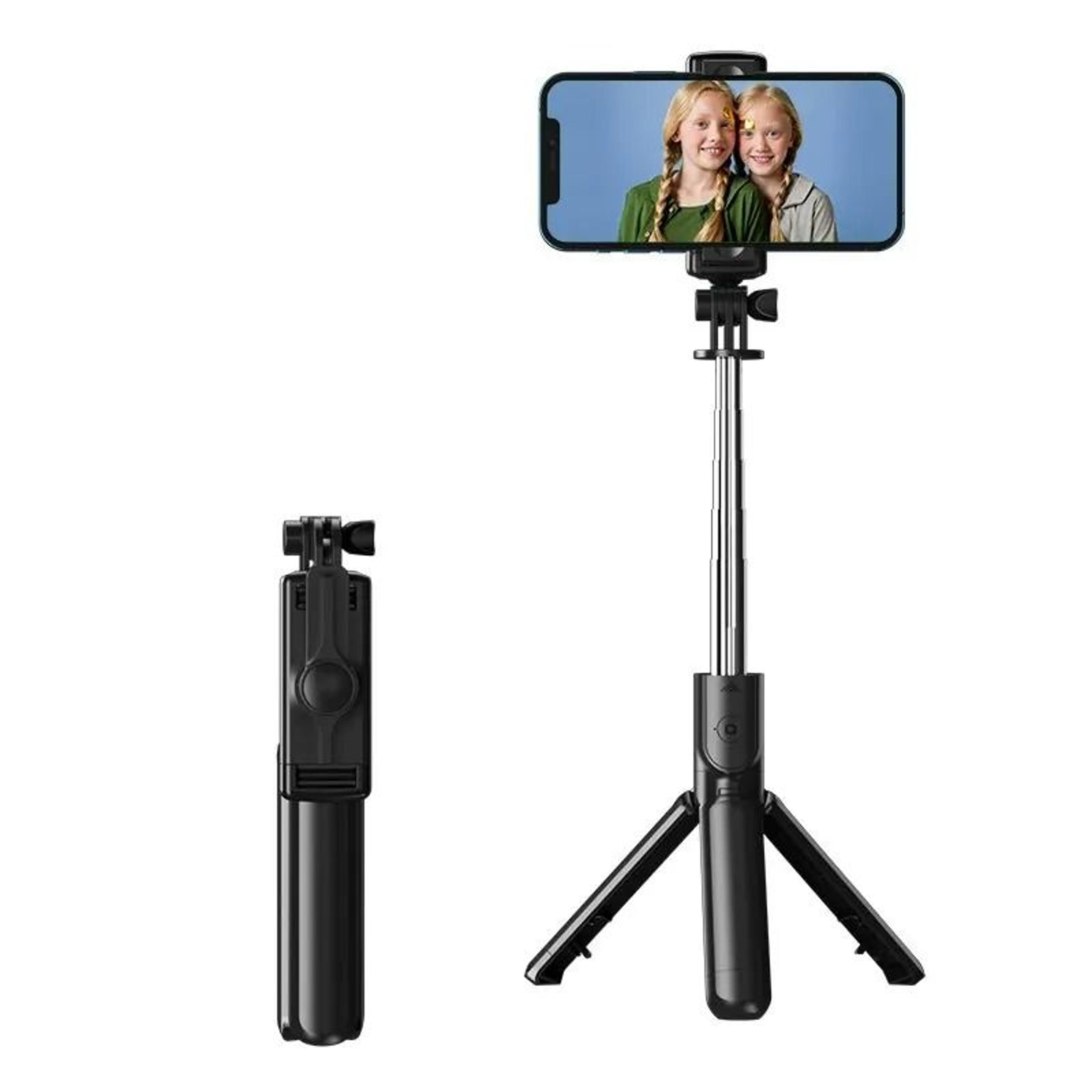 Bluetooth Selfie Stick Tripod With Remote Shutter 1