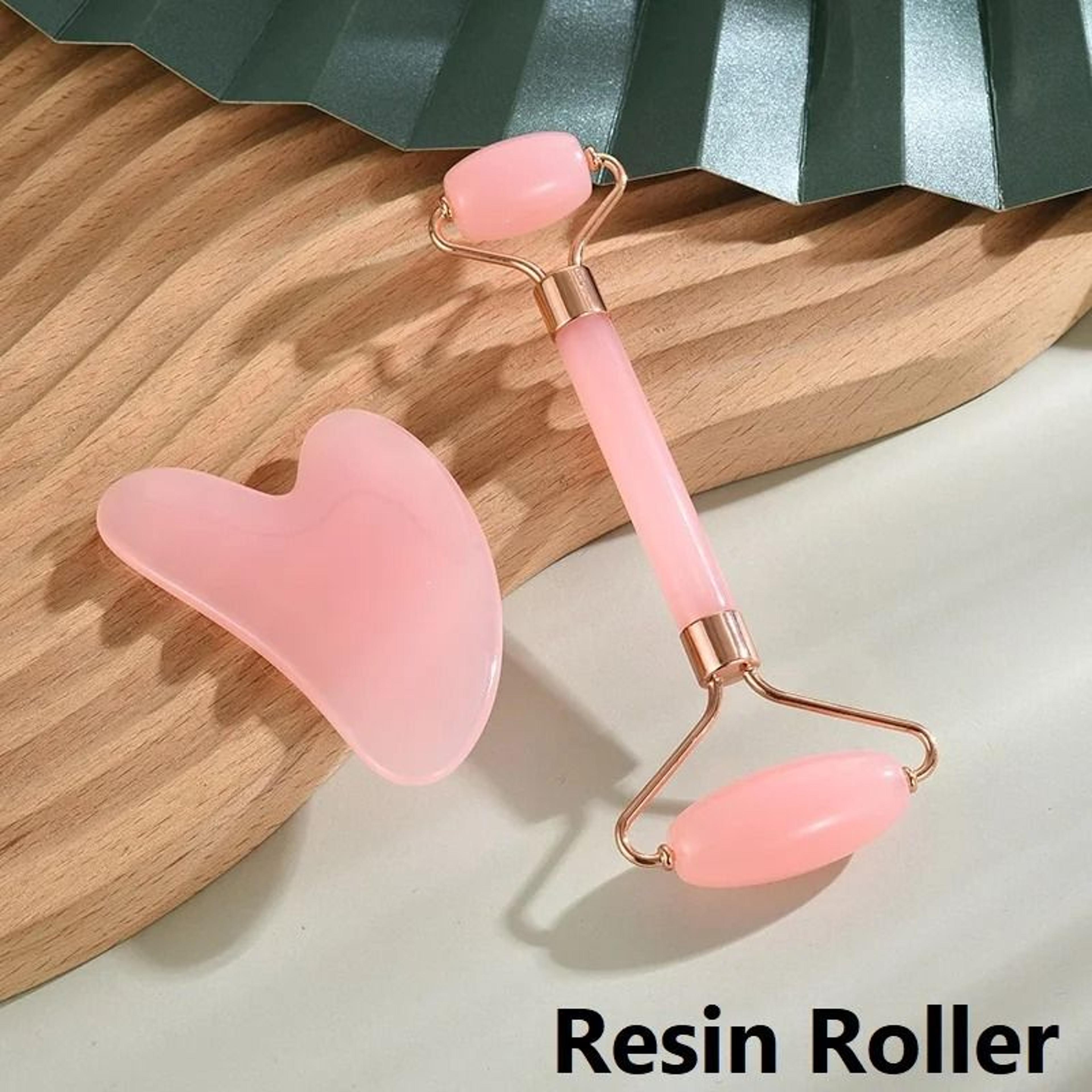 Gua Sha Facial Set With Roller Face Sculpting Massage Tools 7