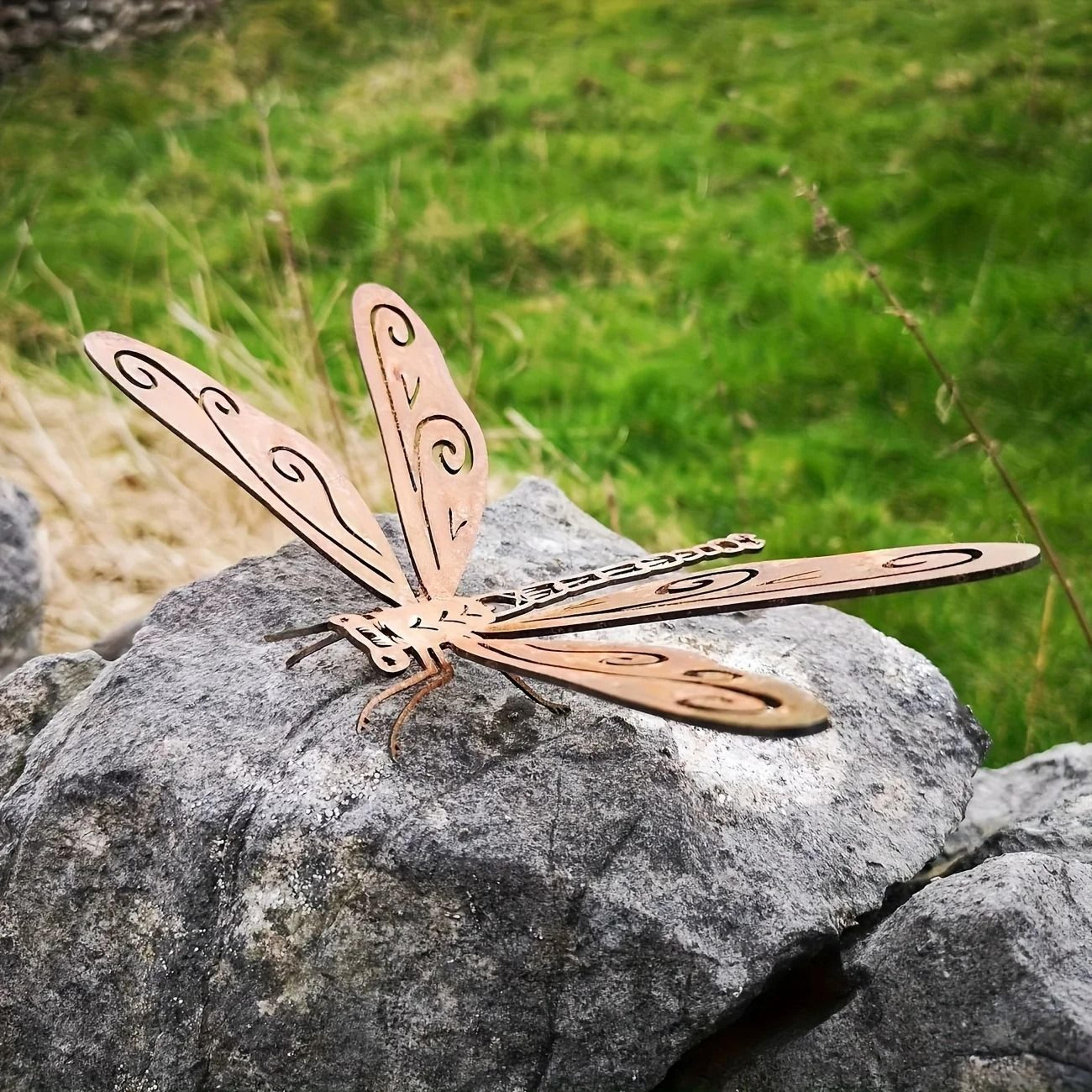 Rustic Metal Dragonfly Garden Fence Decoration 6