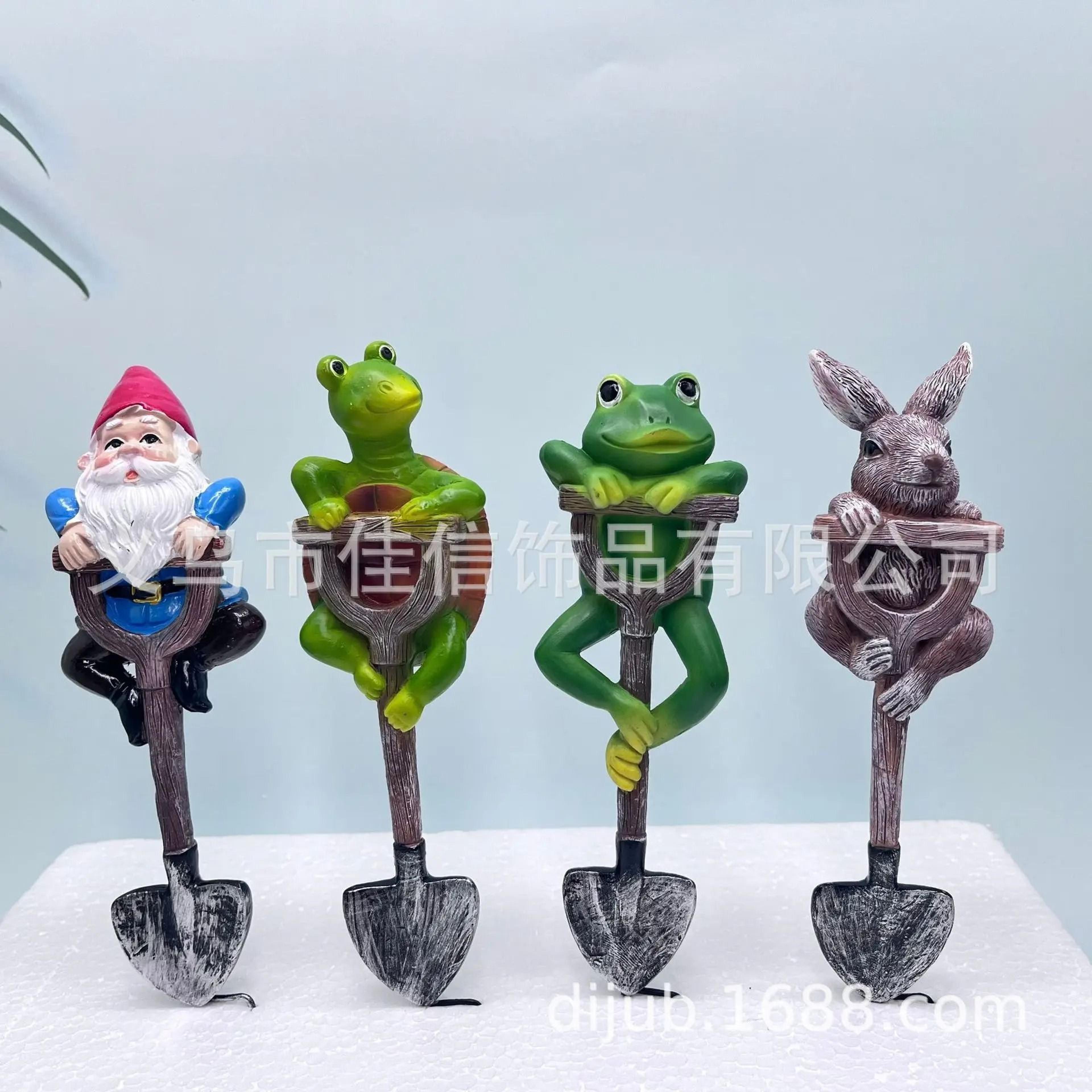 Cute Gnome Frog Rabbit Turtle Garden Statue Set With Decorative Shovels 6