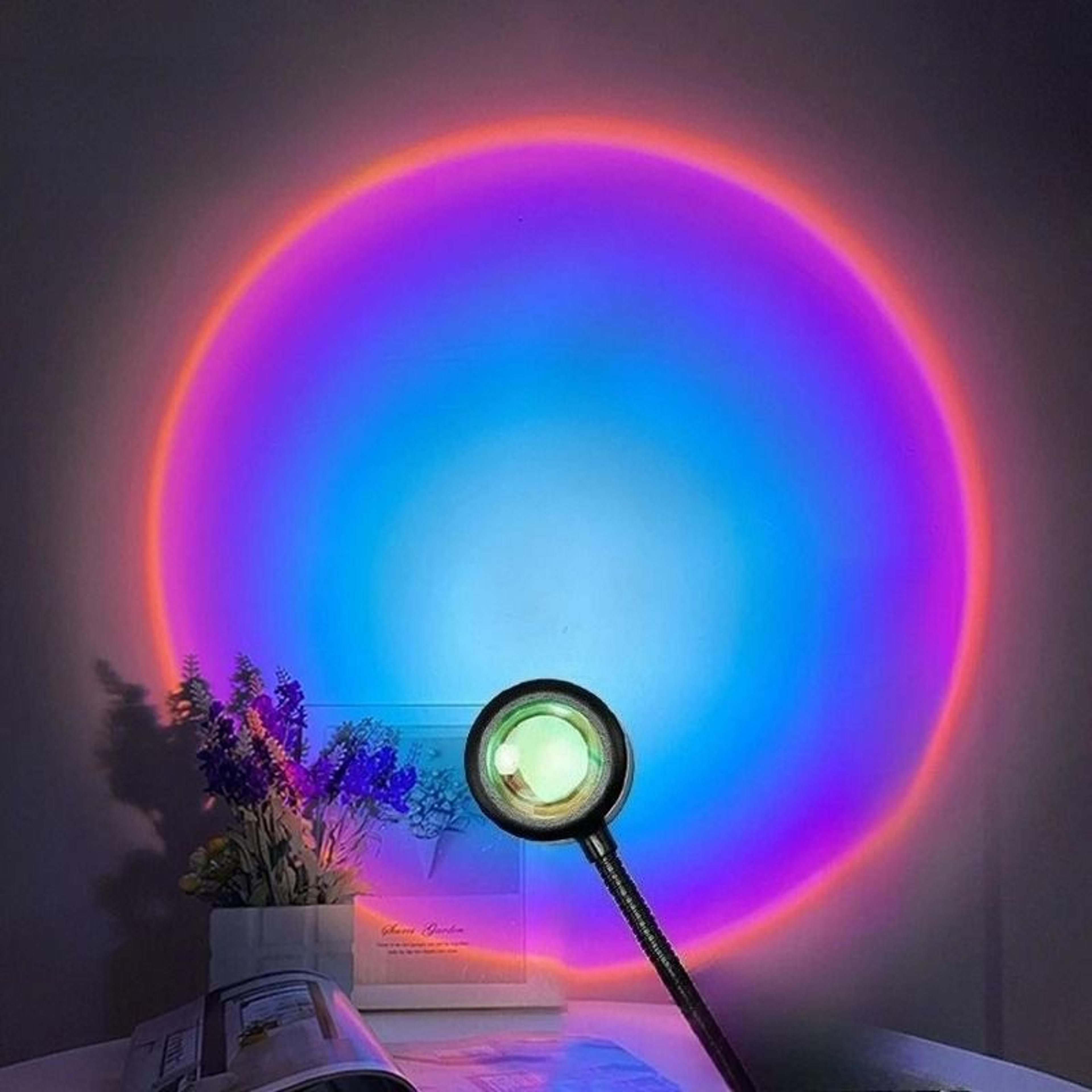 USB Sunset Projector Lamp Creates Warm Romantic Glow For Cozy Rooms 2