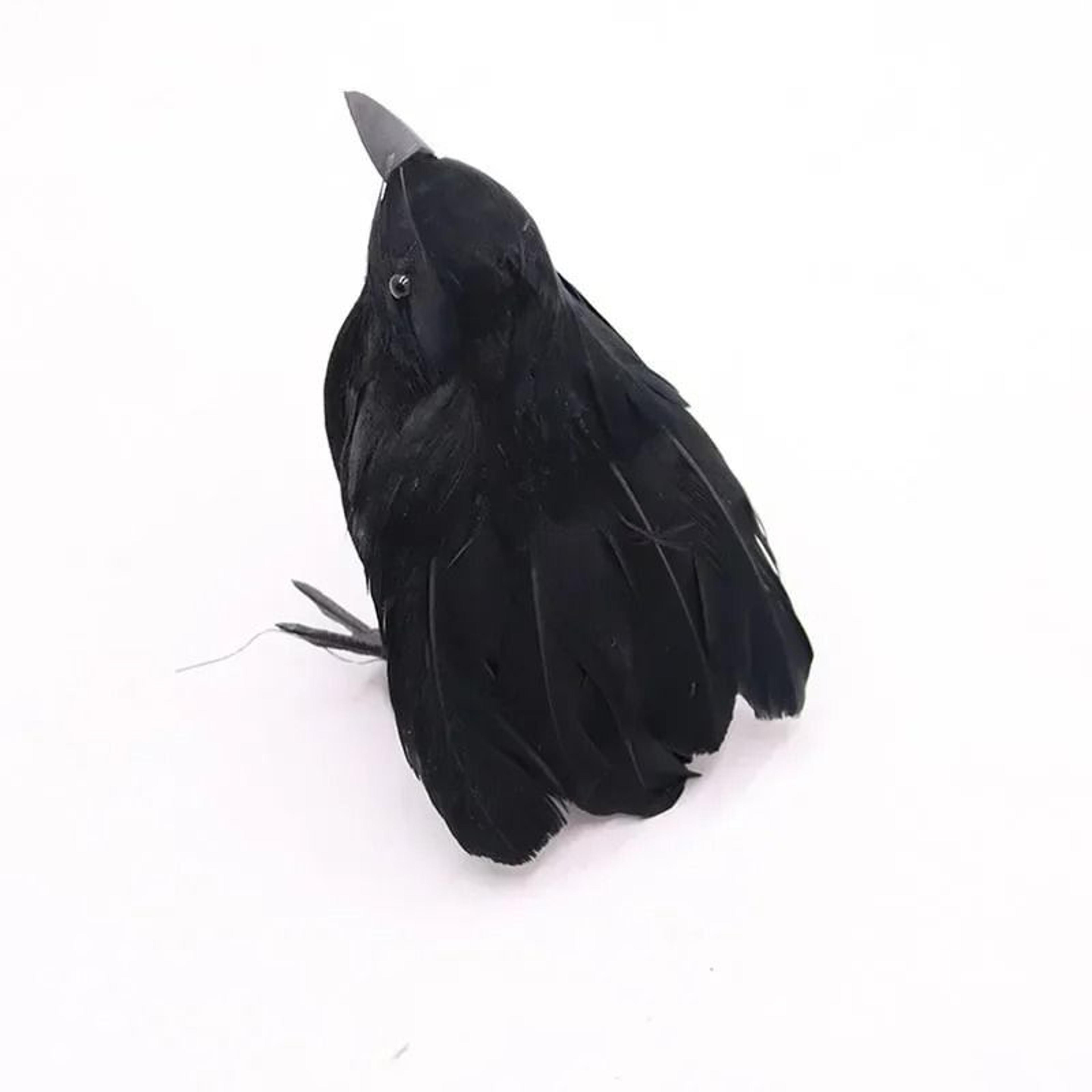 Realistic Black Crow Decorations For Haunted Halloween Parties And Gothic Displays 3