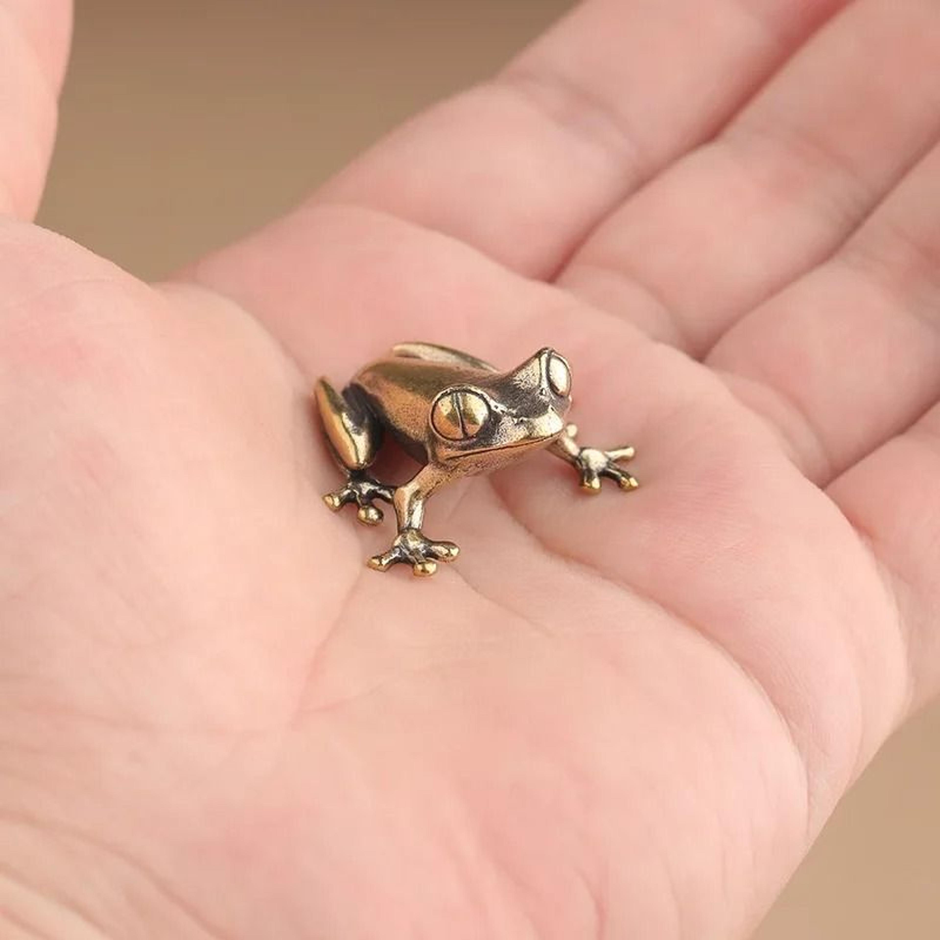 Retro Brass Frog Figurine Adds Vintage Charm To Desks And Teaware 4