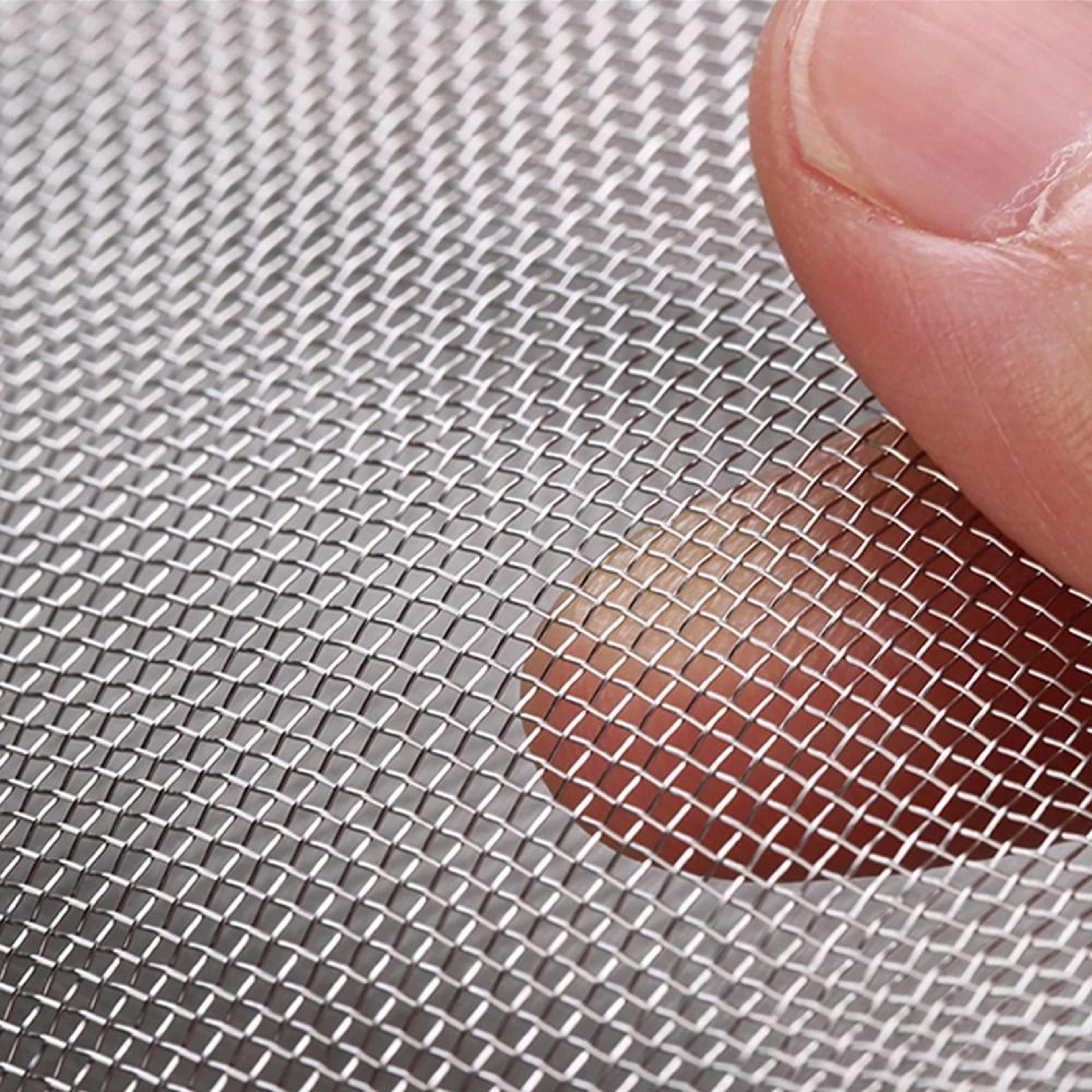 Durable 304 Stainless Steel Woven Mesh For Ventilation Filters Gardens Windows 6