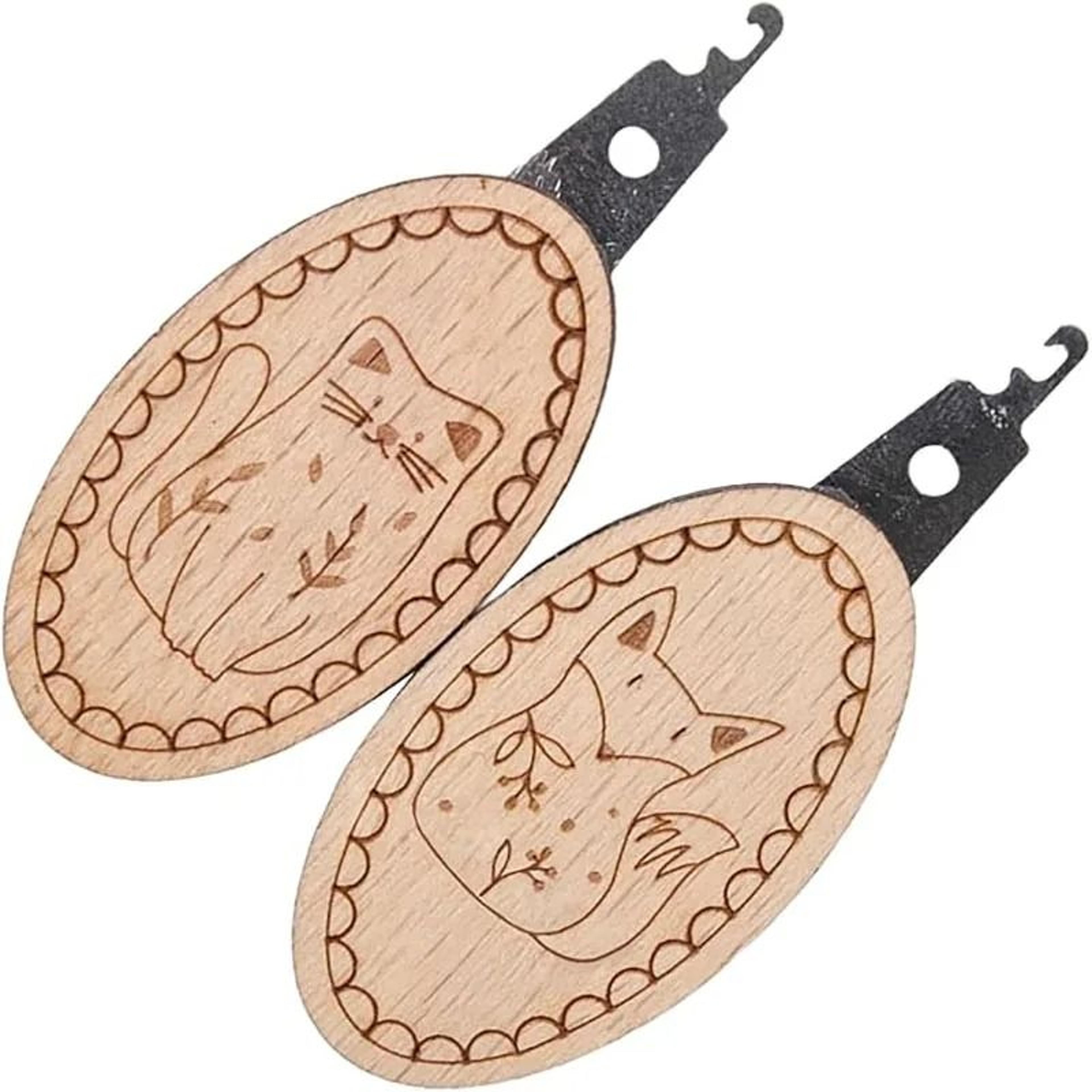 Cute Animal Needle Threader Two Piece Set For Easy Sewing Crafts 1