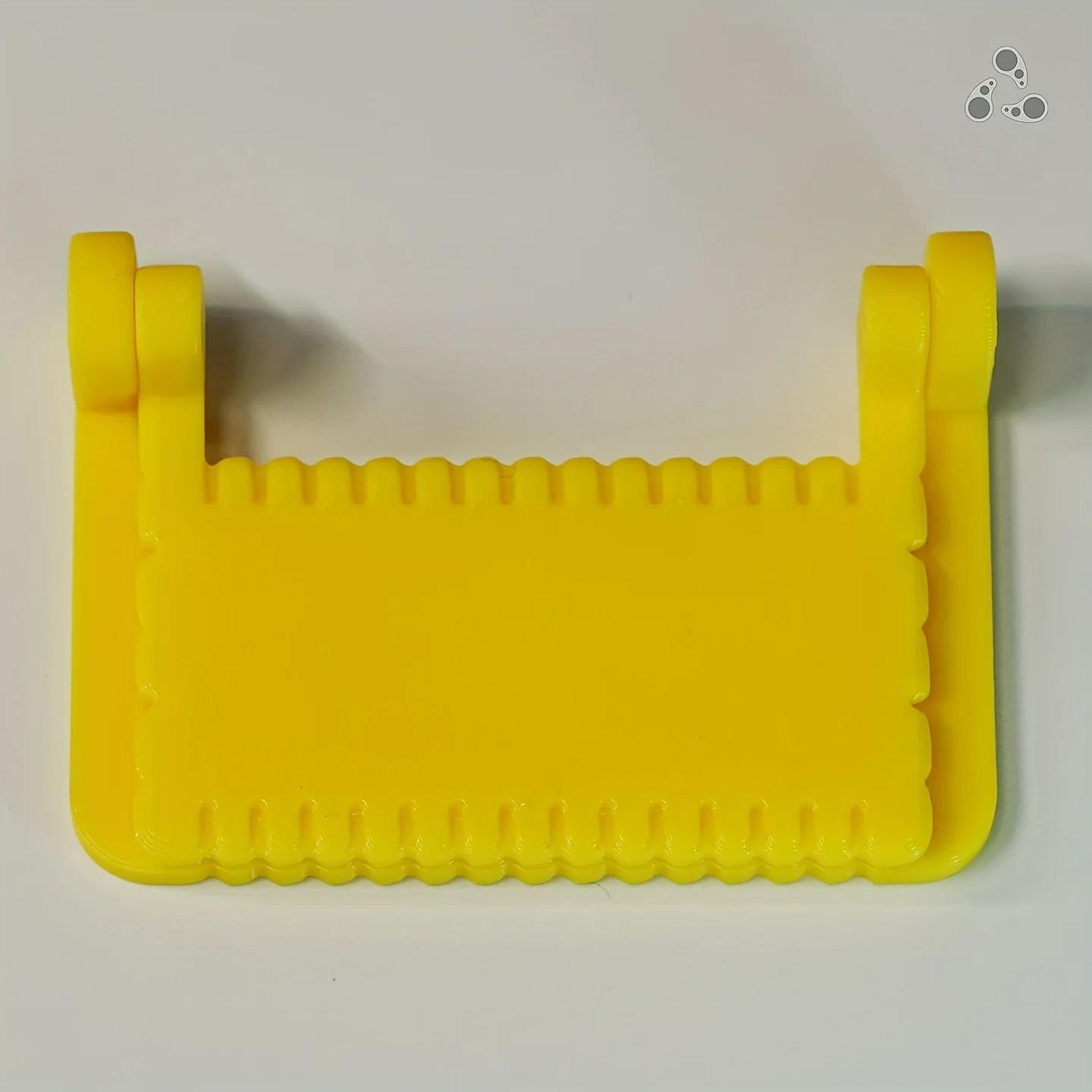 Clip On Sewing Edge Guide For Straight Hemming And Stitching Accuracy 1