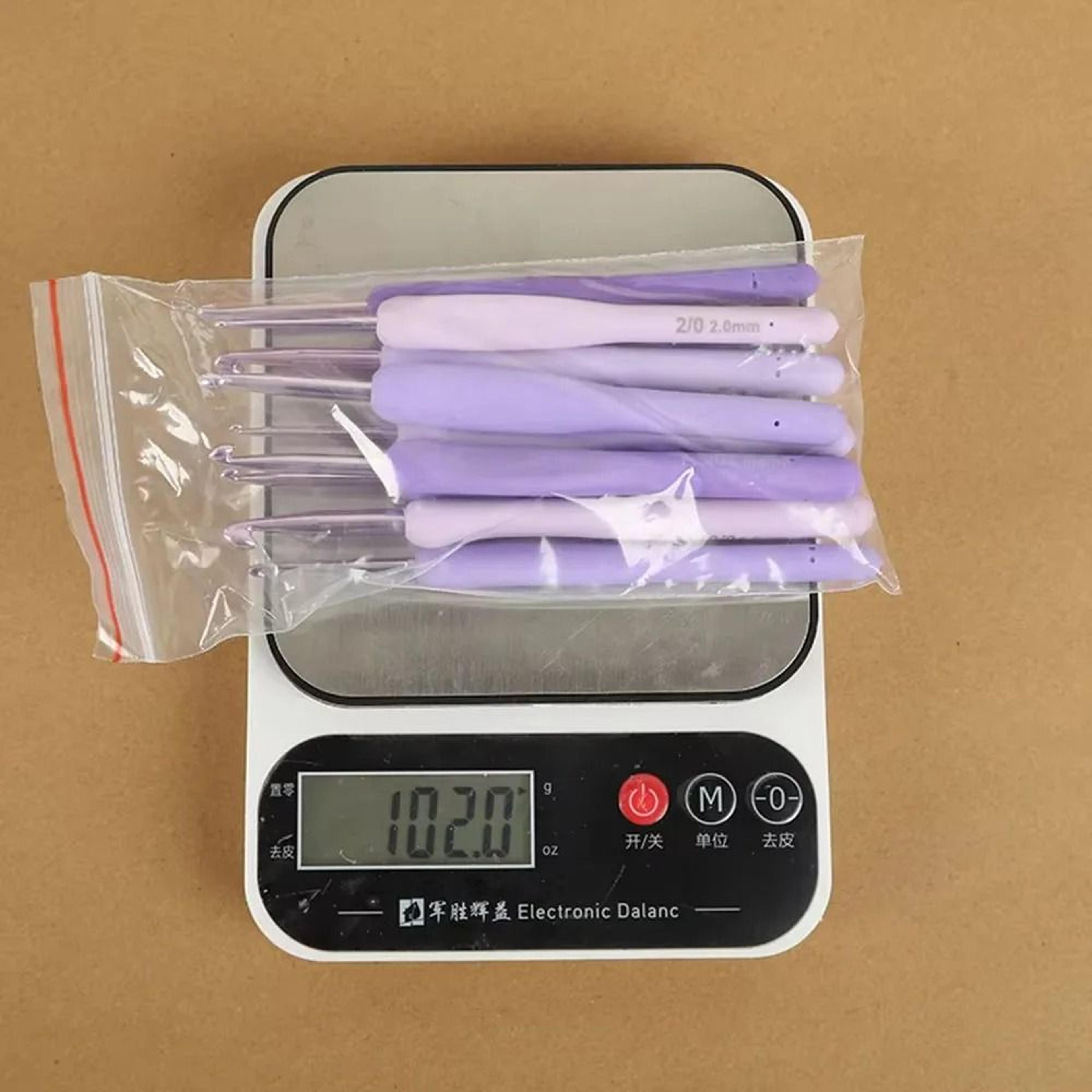Comfort Grip Ergonomic Crochet Hook Set For Smooth Yarn Crafting Projects 4