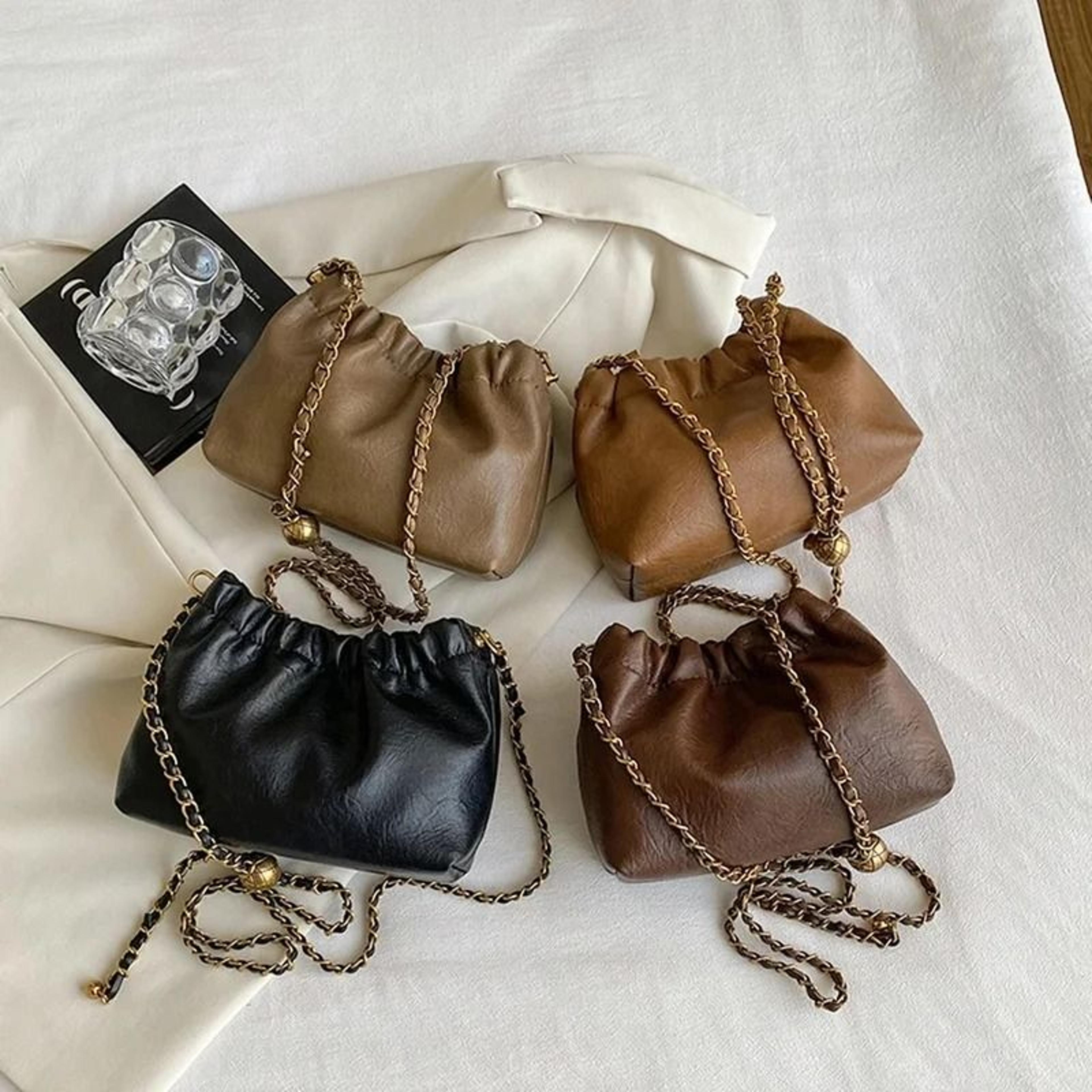 elegant pleated chain shoulder bag and versatile crossbody purse