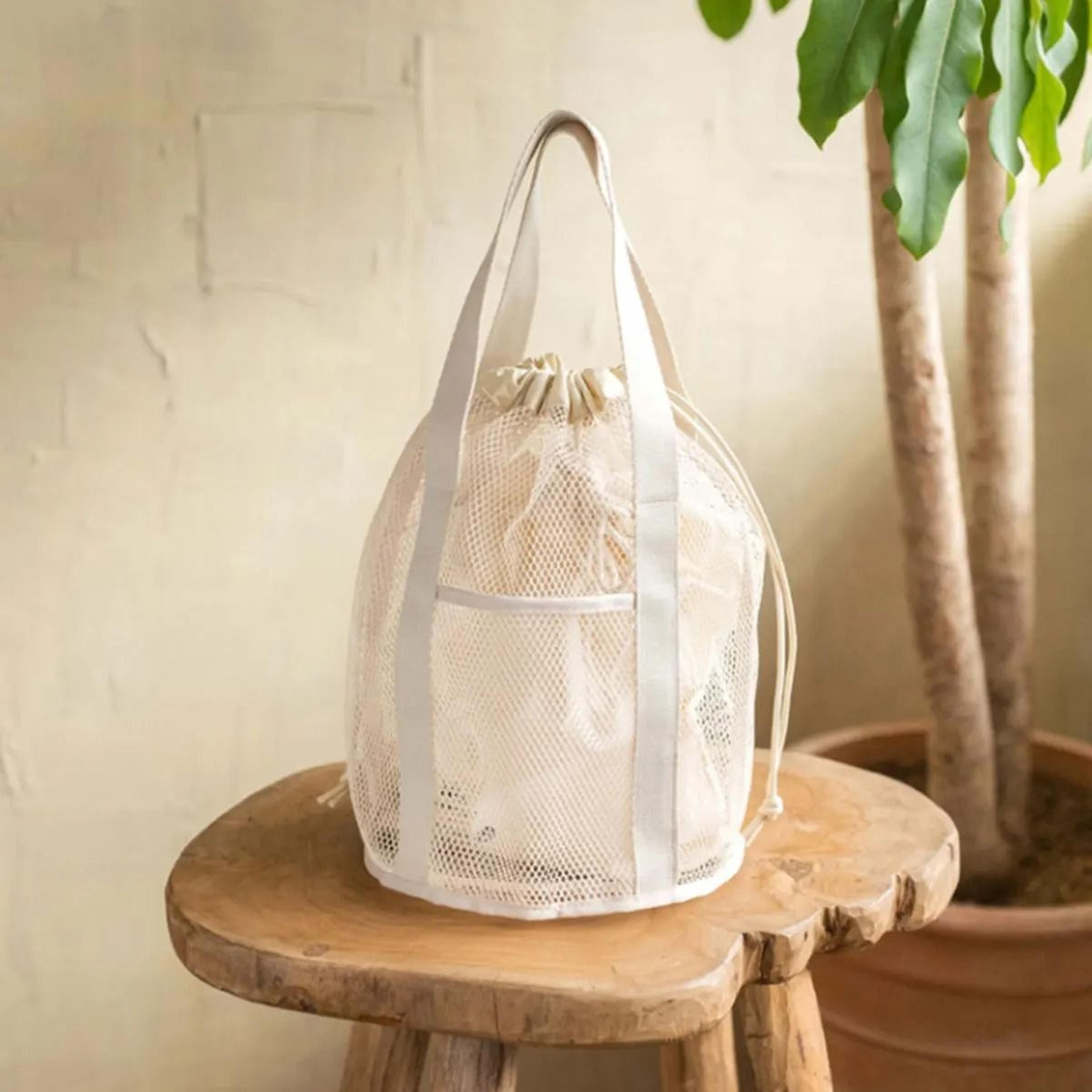 Beige Foldable Mesh Travel Toiletry Bag With Drawstring Storage 8