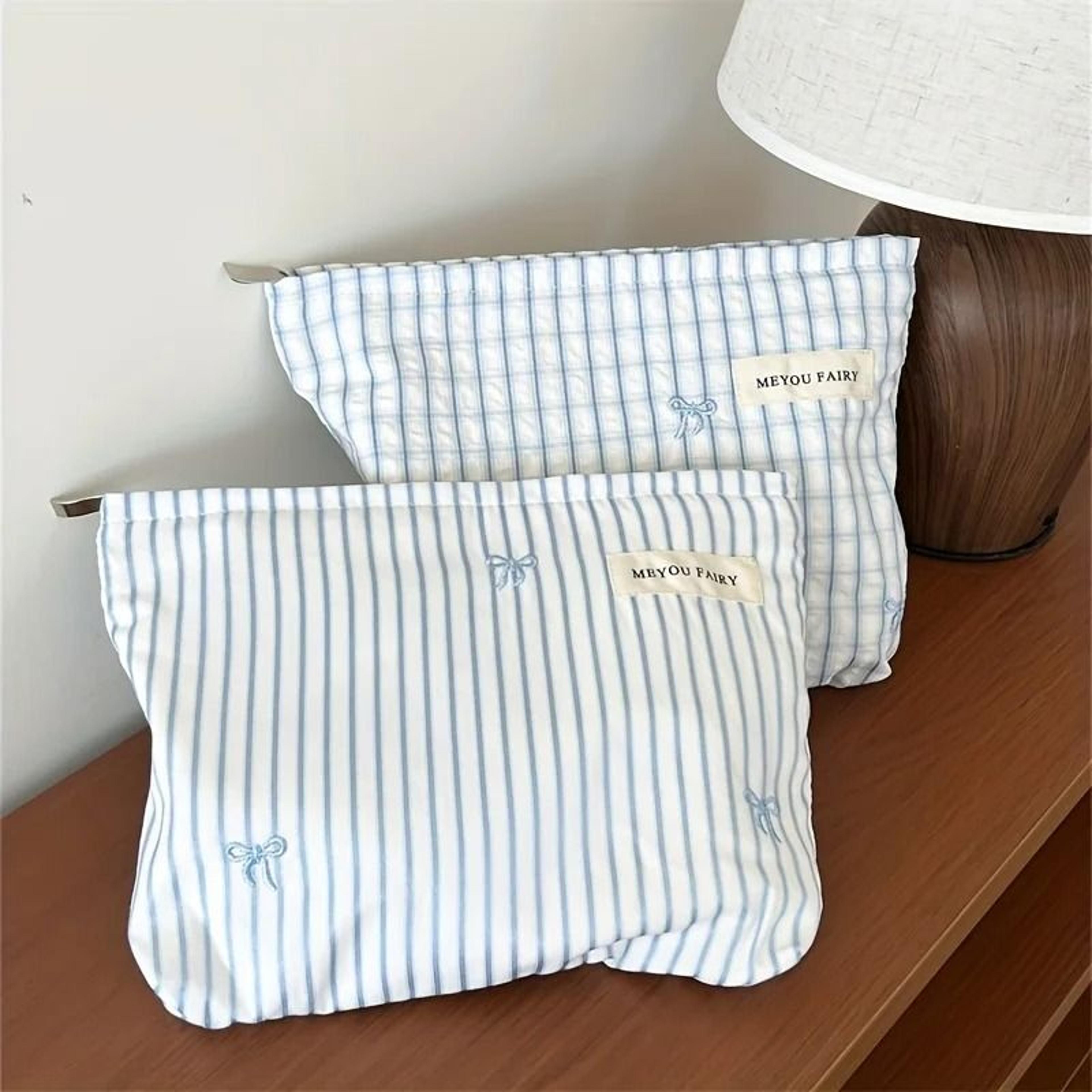 Light Blue Striped Bow Travel Makeup Organizer Bag 8