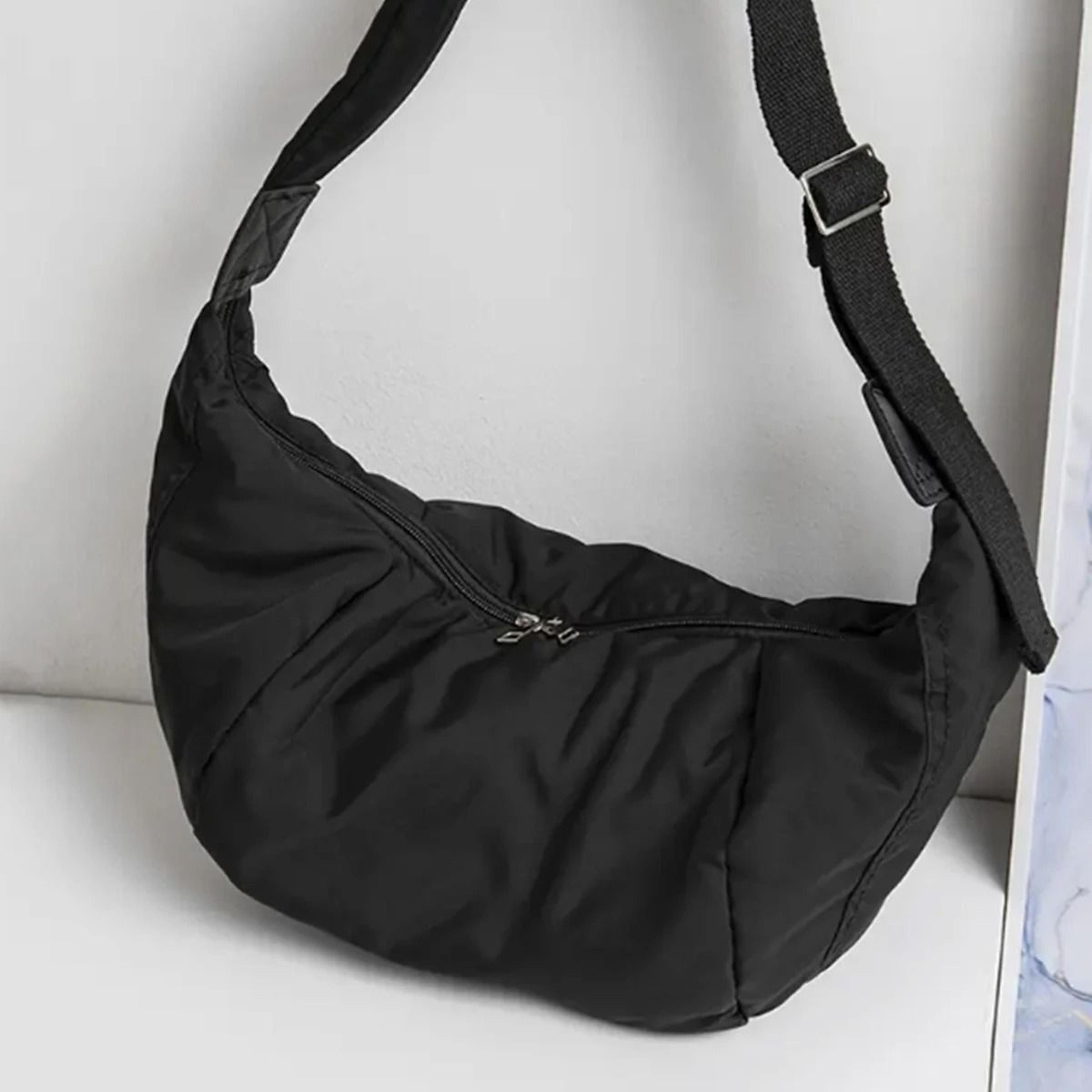 Large Capacity Padded Dumpling Crossbody Shoulder Bag 5