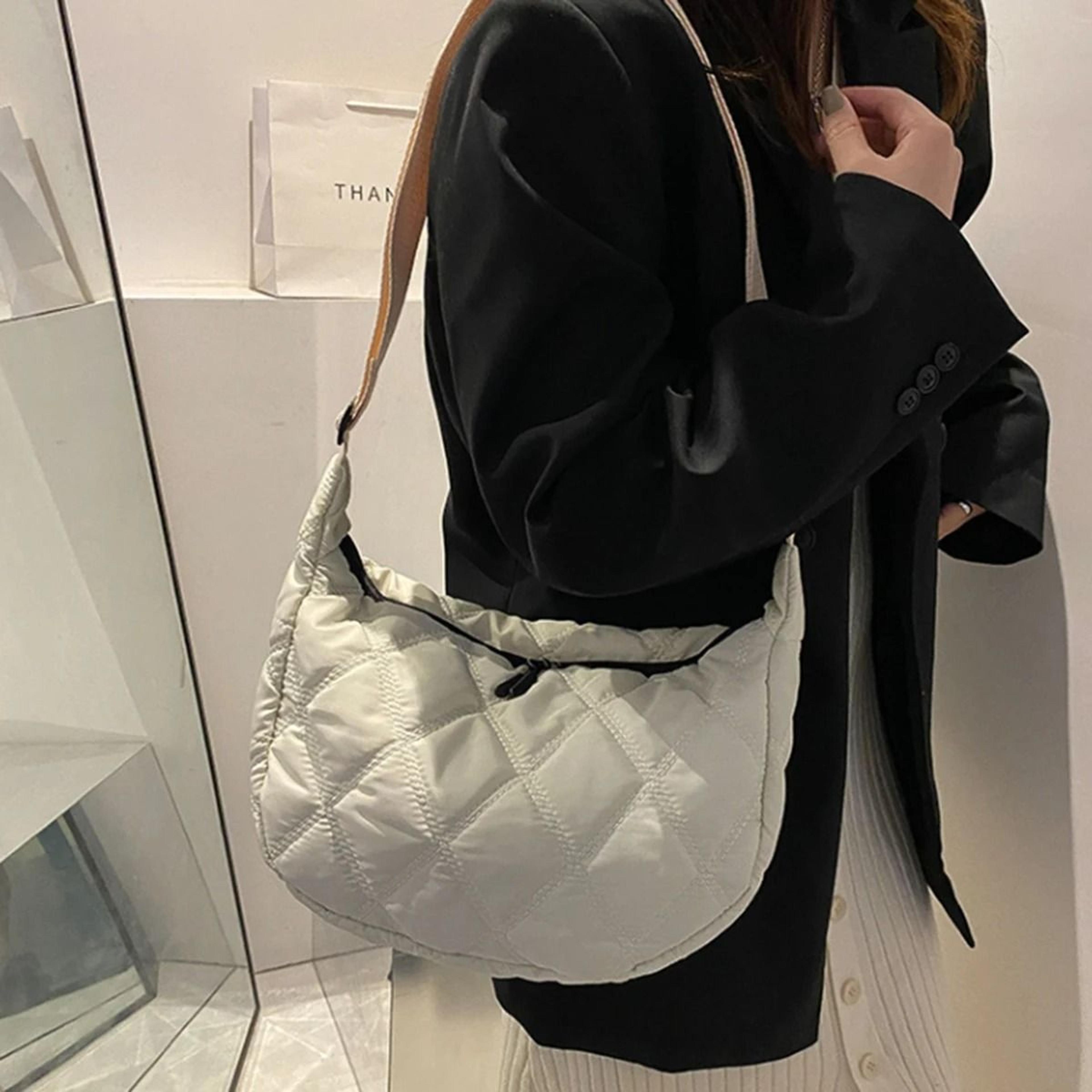 Black Quilted Dumpling Bag With Large Capacity Crossbody Shoulder Design For Women 6