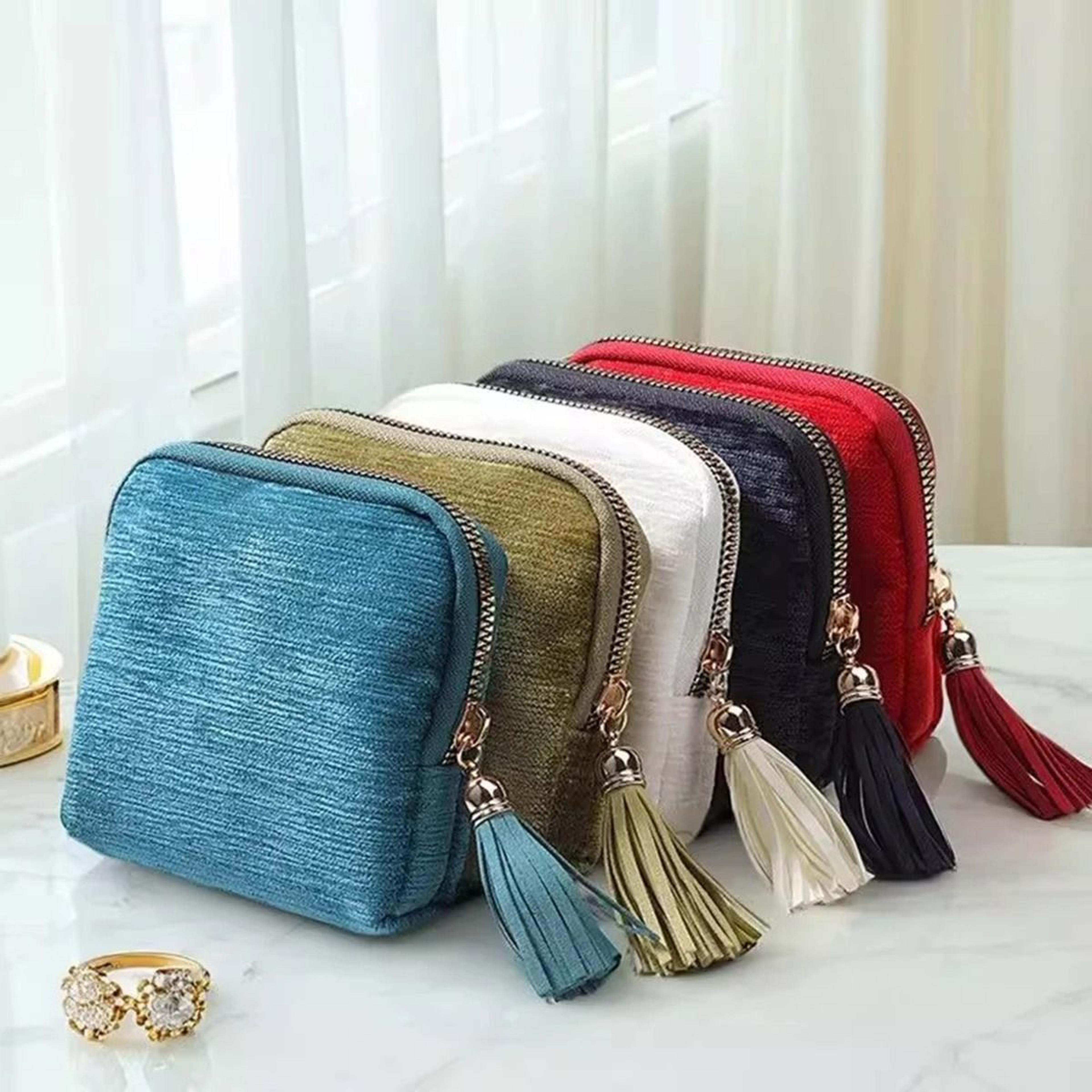 portable travel jewelry organizer pouch with tassel zipper dividers and soft lining