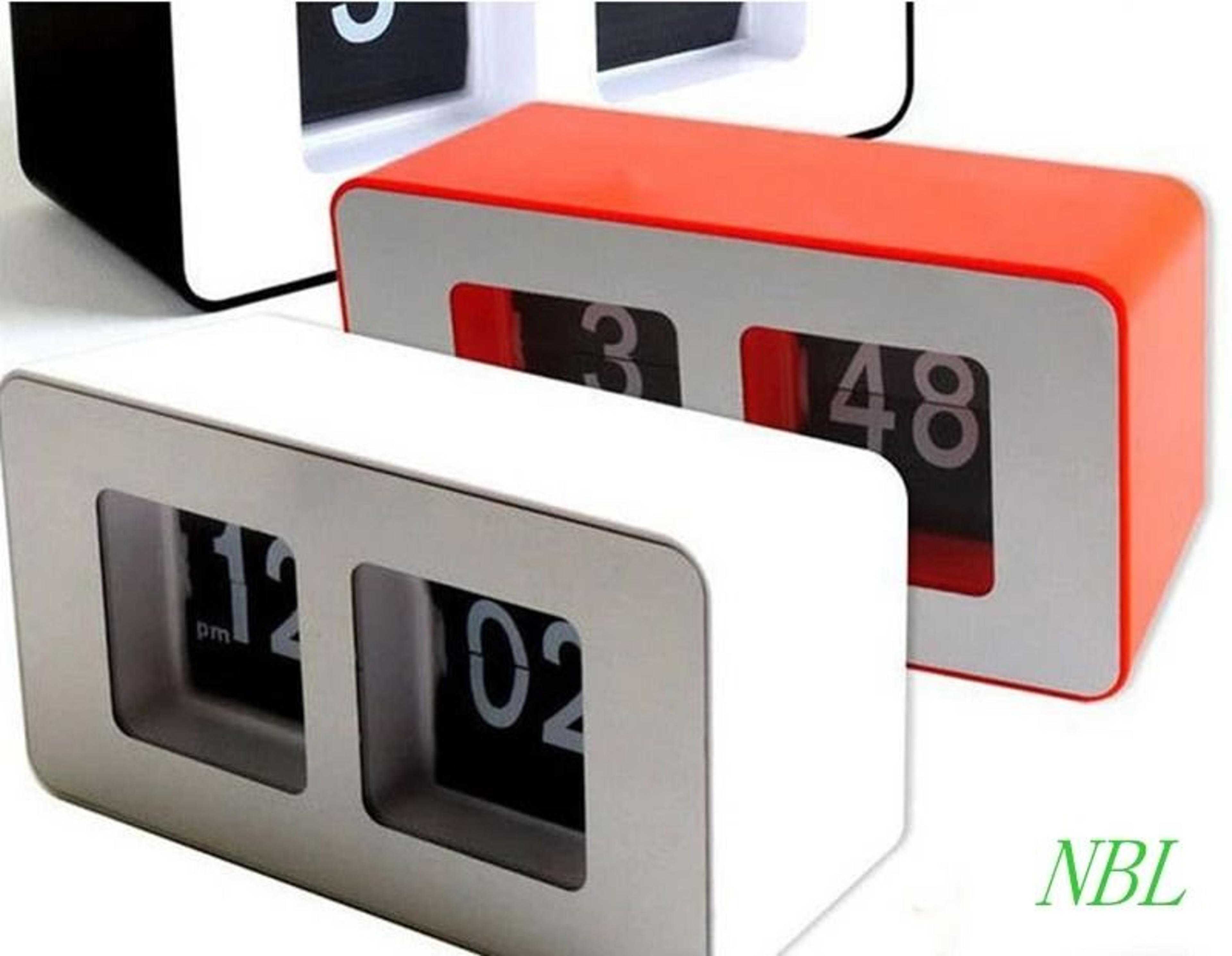 Classic Automatic Flip Desk Clock Retro Large Number Table Clock 6