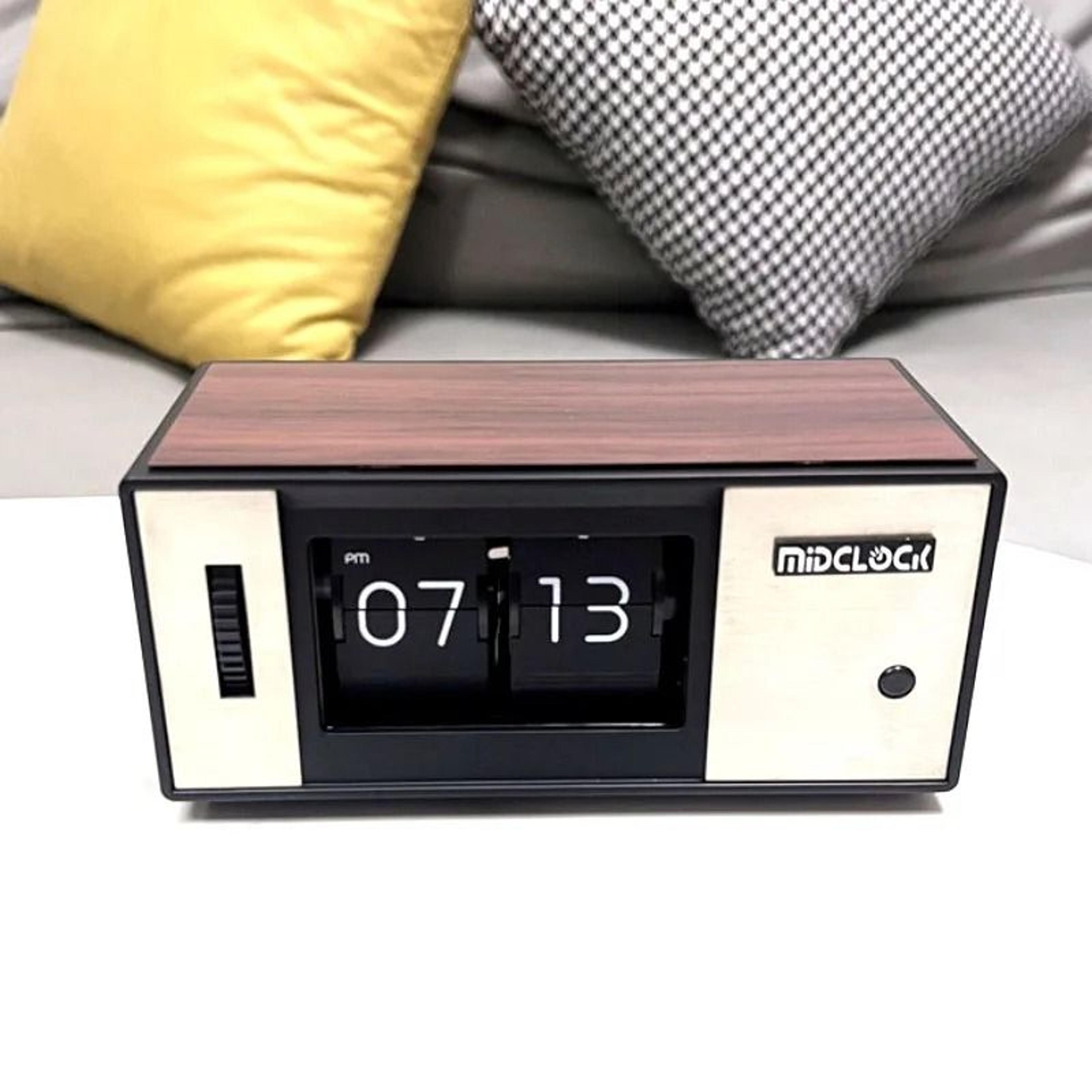 Futuristic LED Flip Page Desk Clock With Luminous Digital Display 7