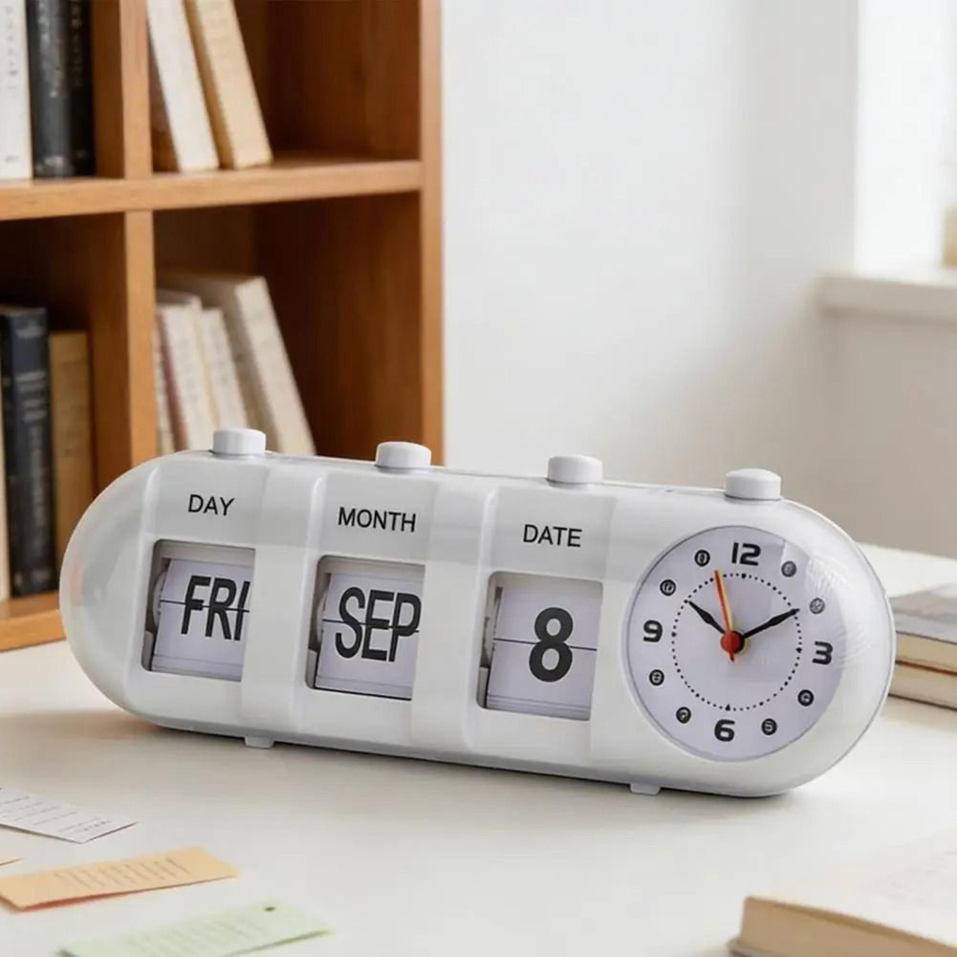 Nordic Flip Calendar Clock With Manual Date Display 4