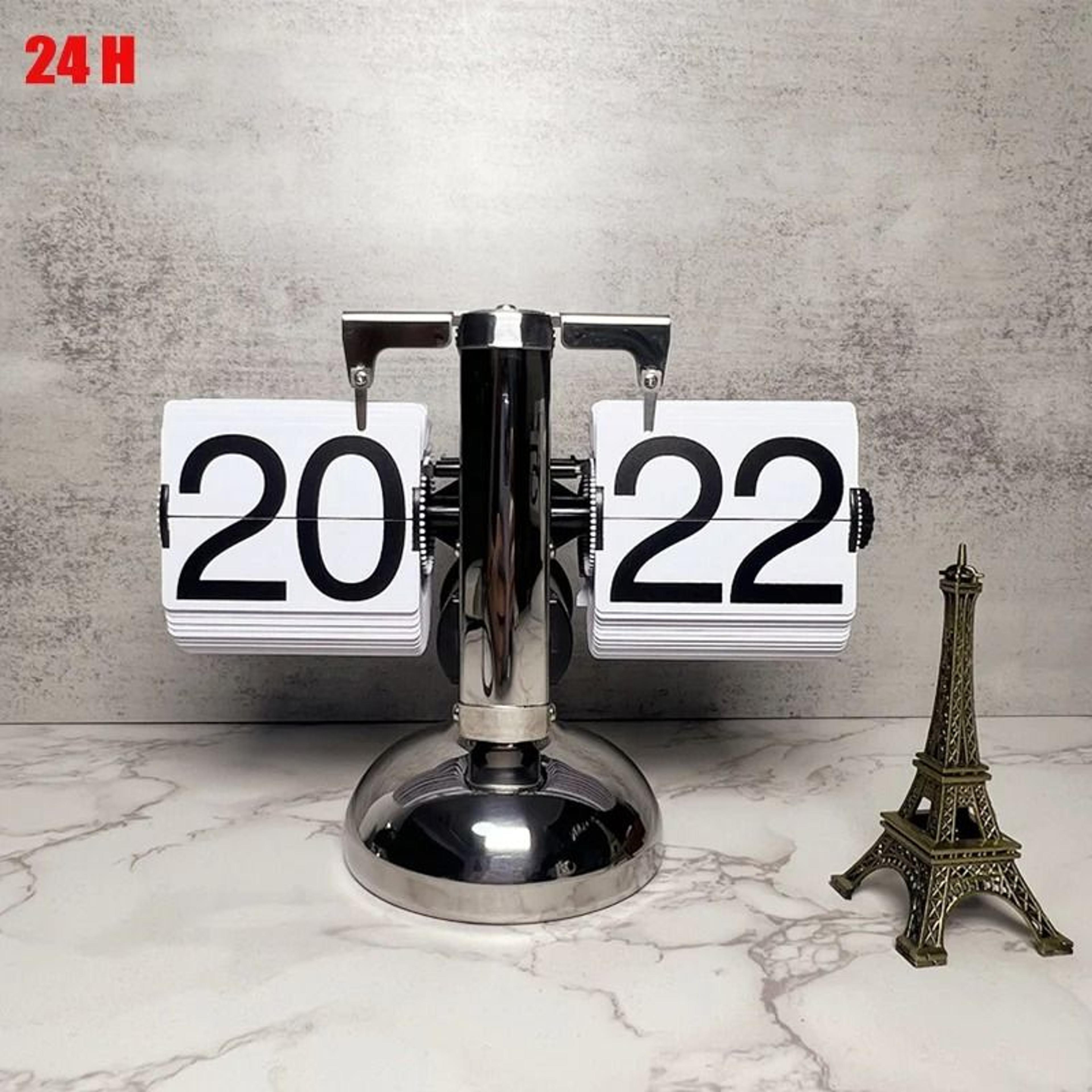 European Retro Automatic Flip Desk Clock With Mechanical Page Turning 9