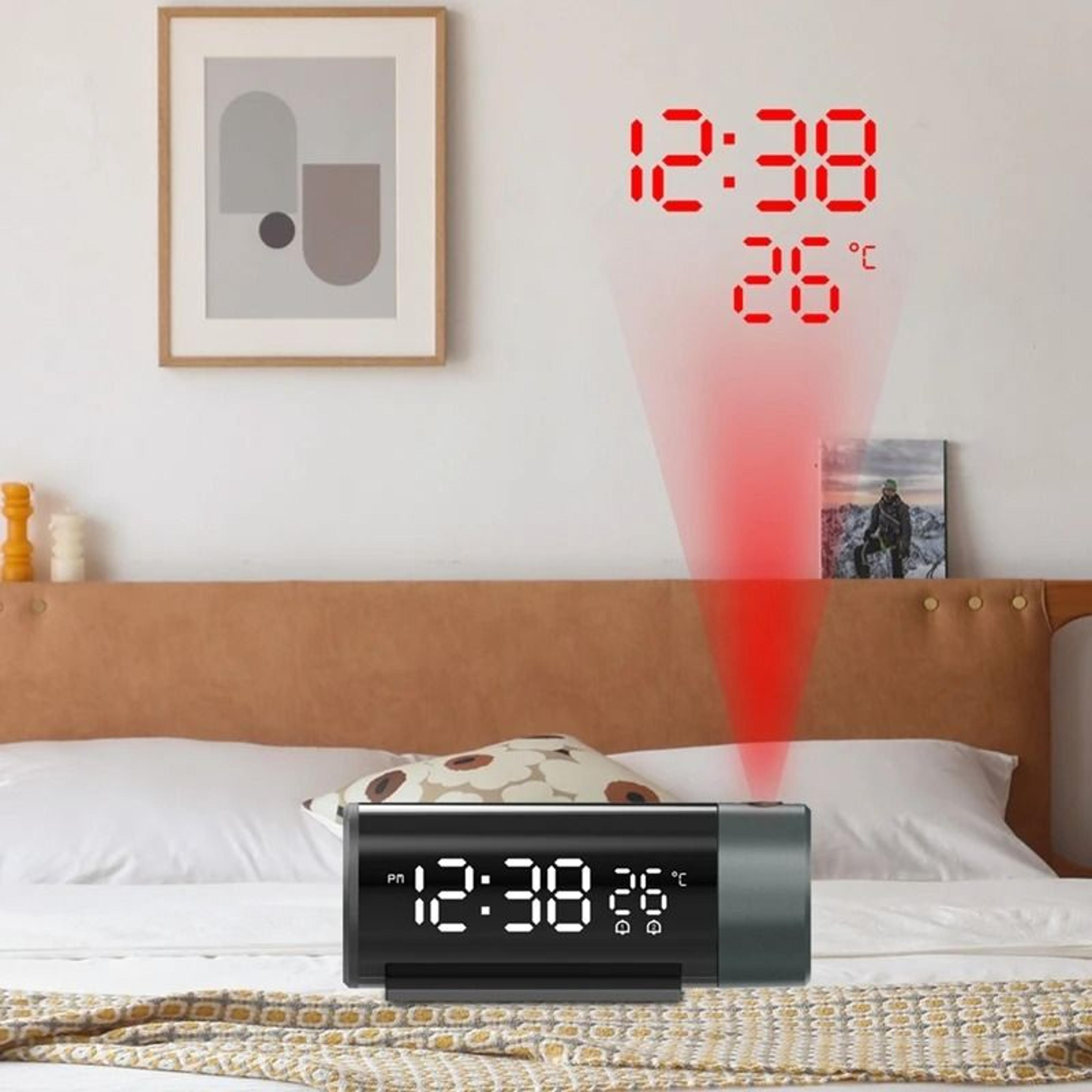 LED Projection Alarm Clock With Dual Alarms And USB Phone Charging 5