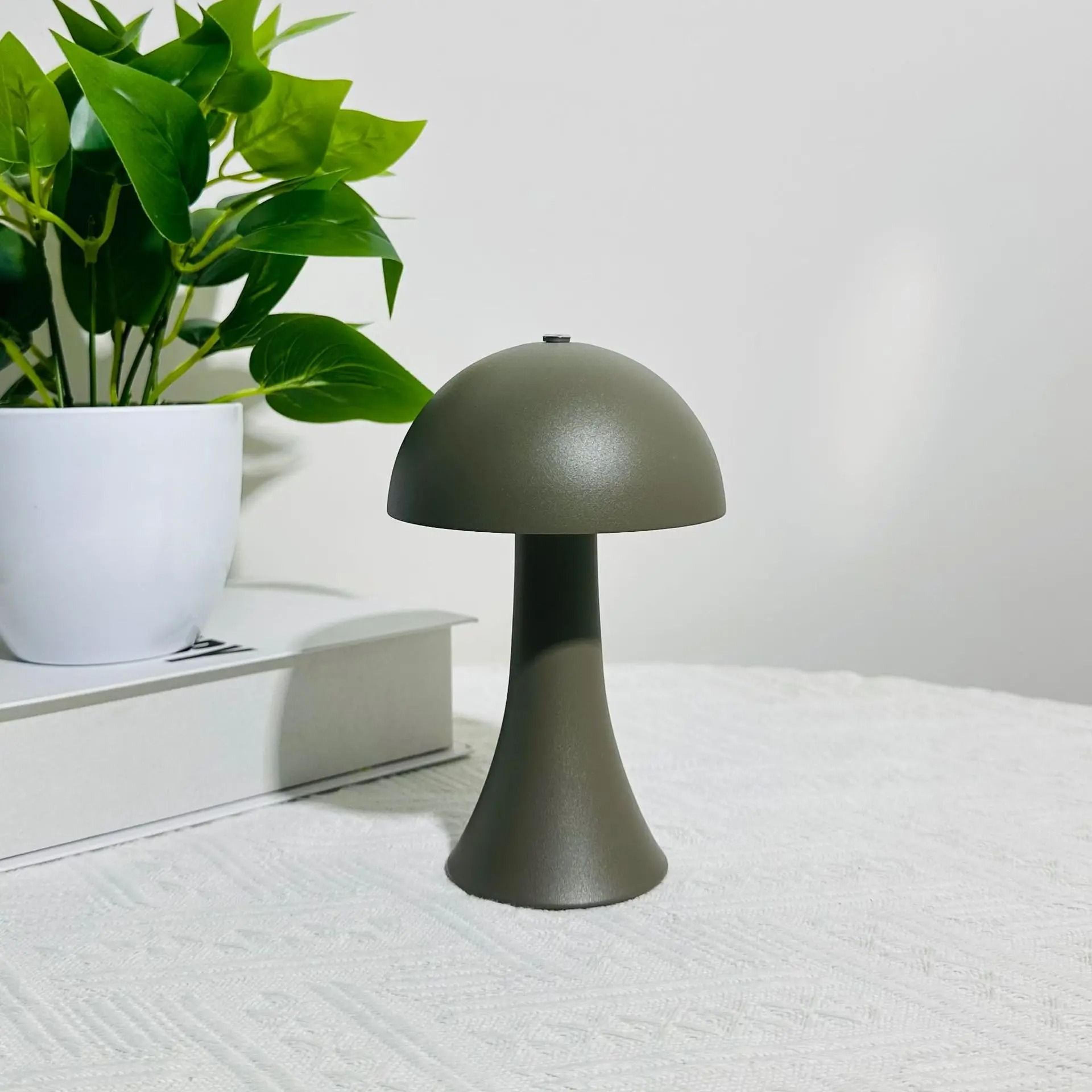 KFV Rechargeable Mushroom Table Lamp With Touch Sensor 1