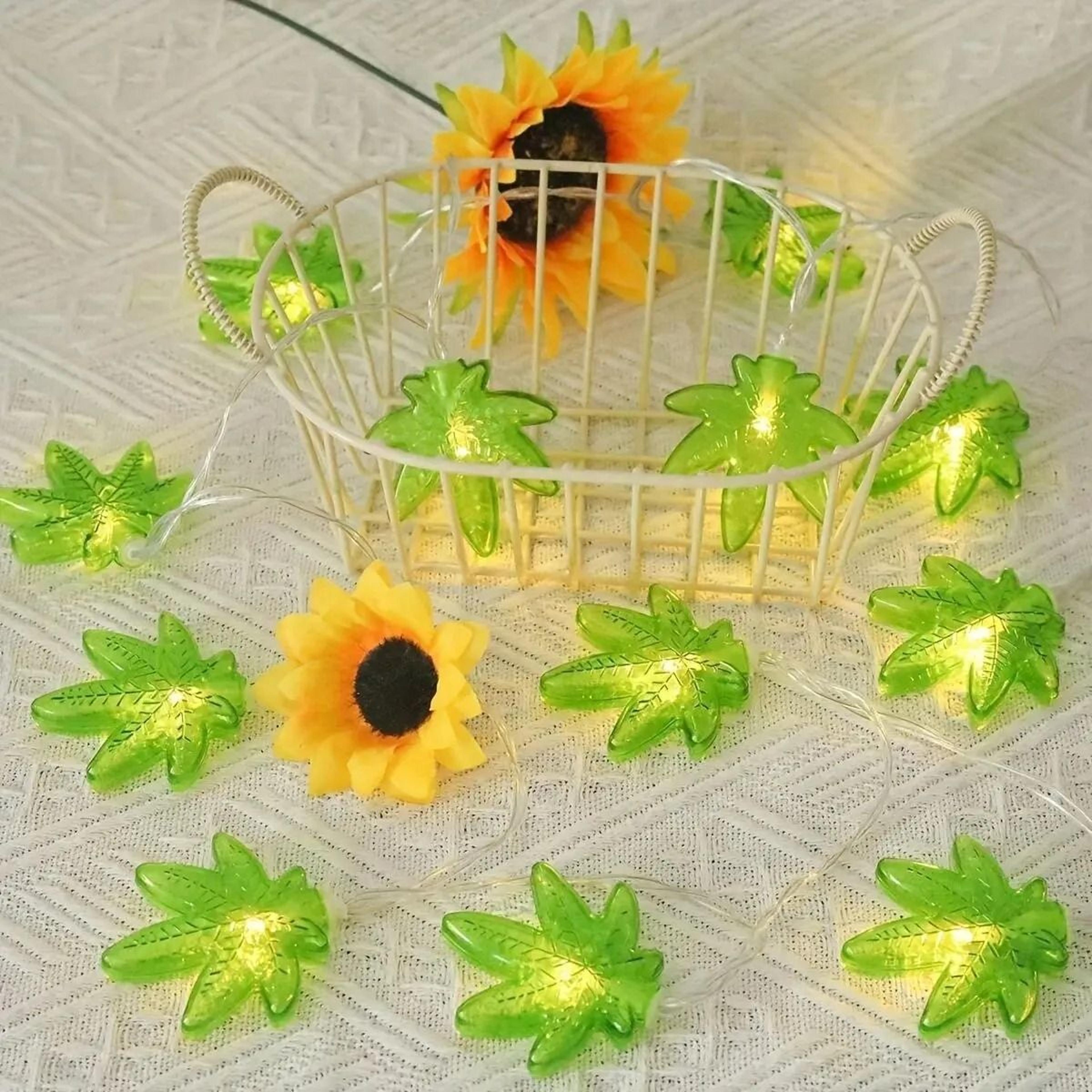 Green Maple Leaf String Lights Battery Powered Decorative Garland 5