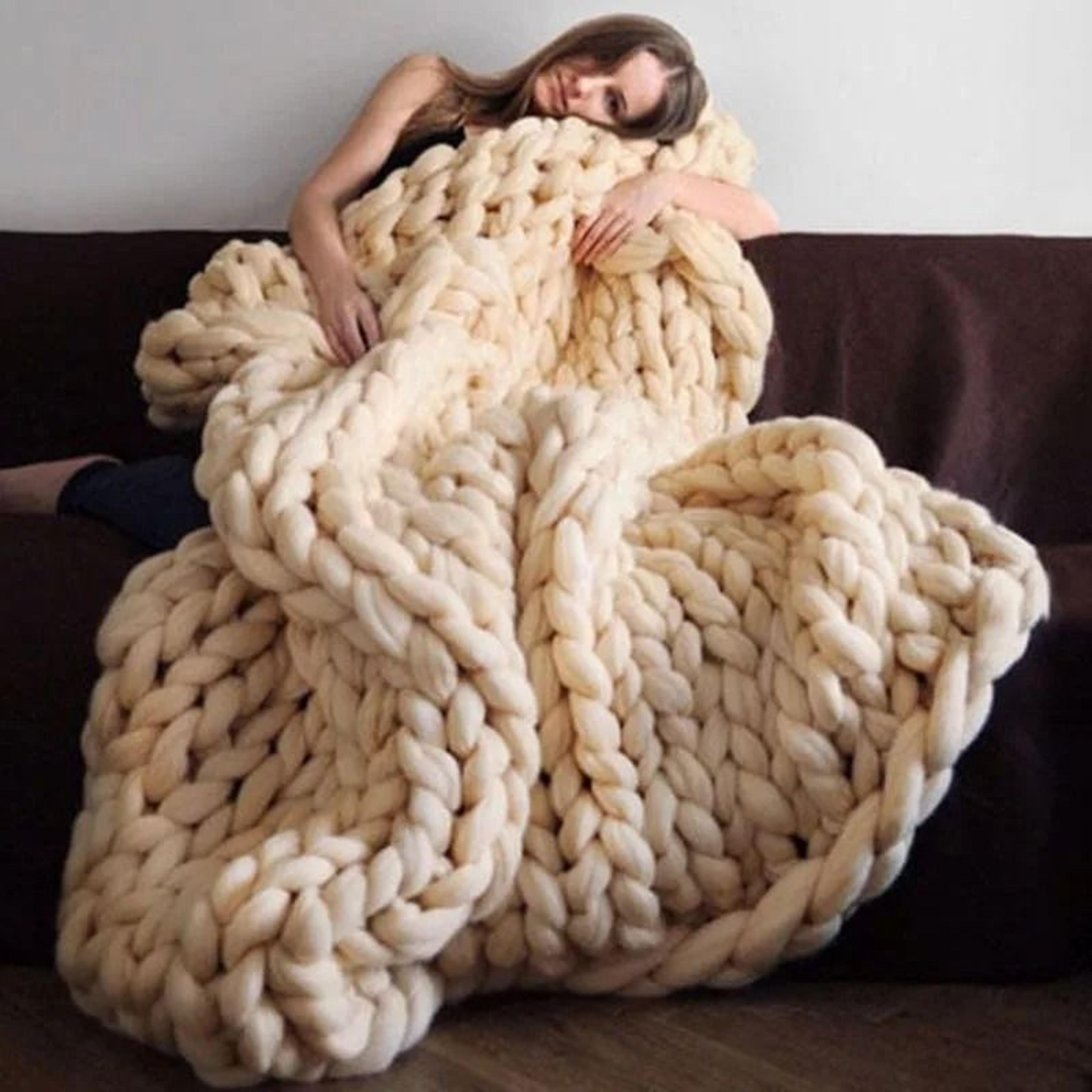 Chenille Chunky Knit Throw Blanket Soft Giant Yarn Couch Blanket 13