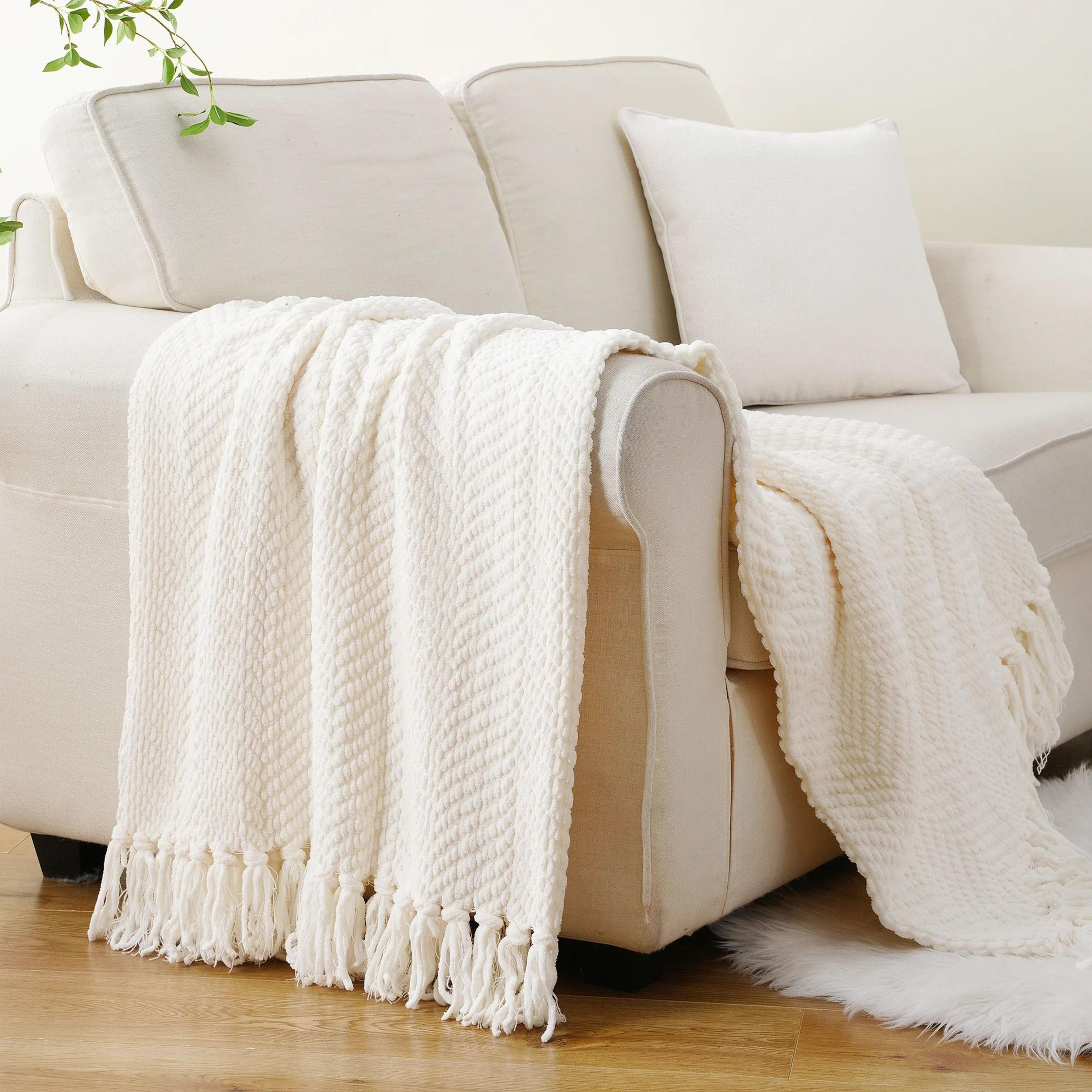 Battilo Chenille Knit Throw Blanket Soft Thick Decorative Sofa Throw 11
