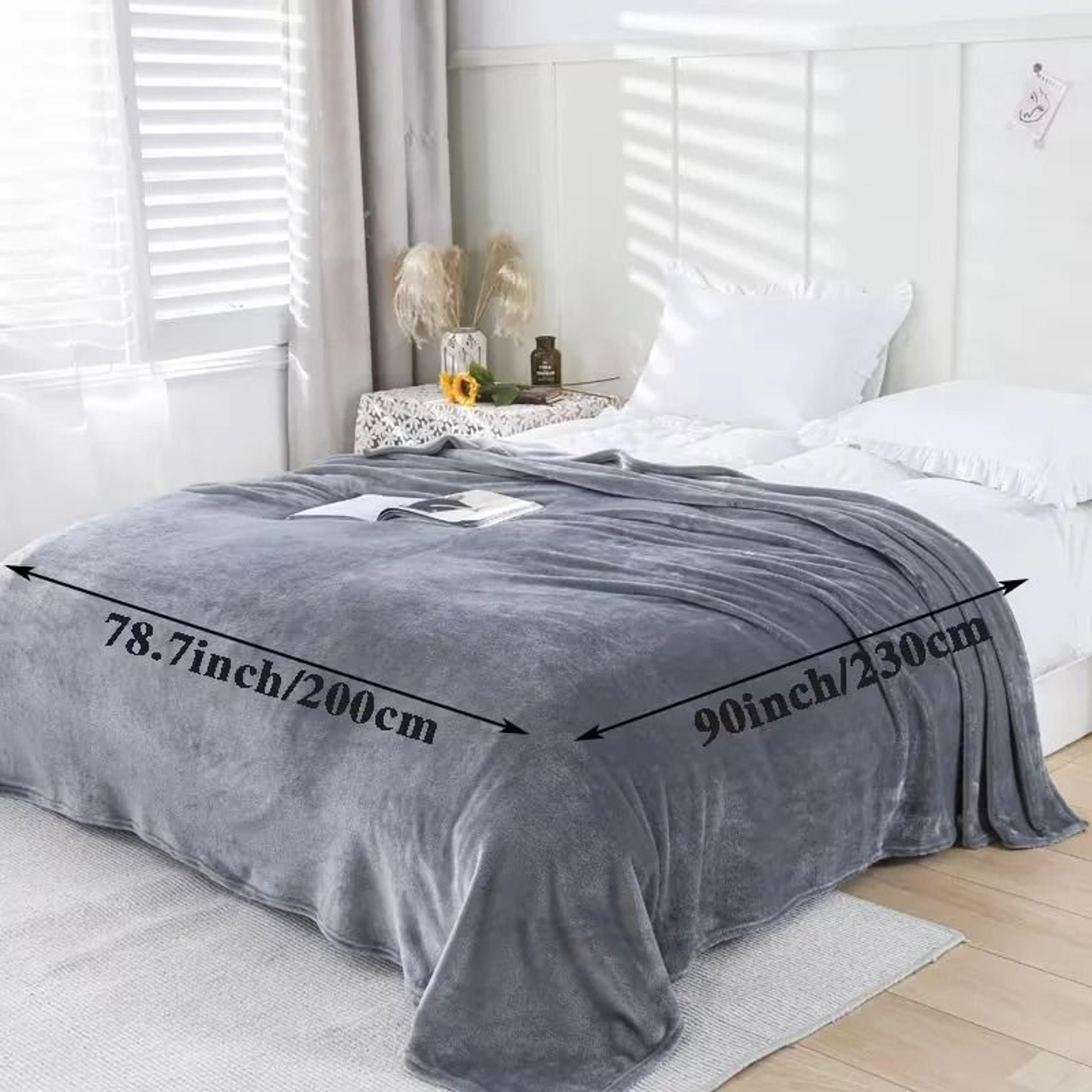 Minimalist Gray Flannel Blanket Soft Warm Lightweight Throw 10