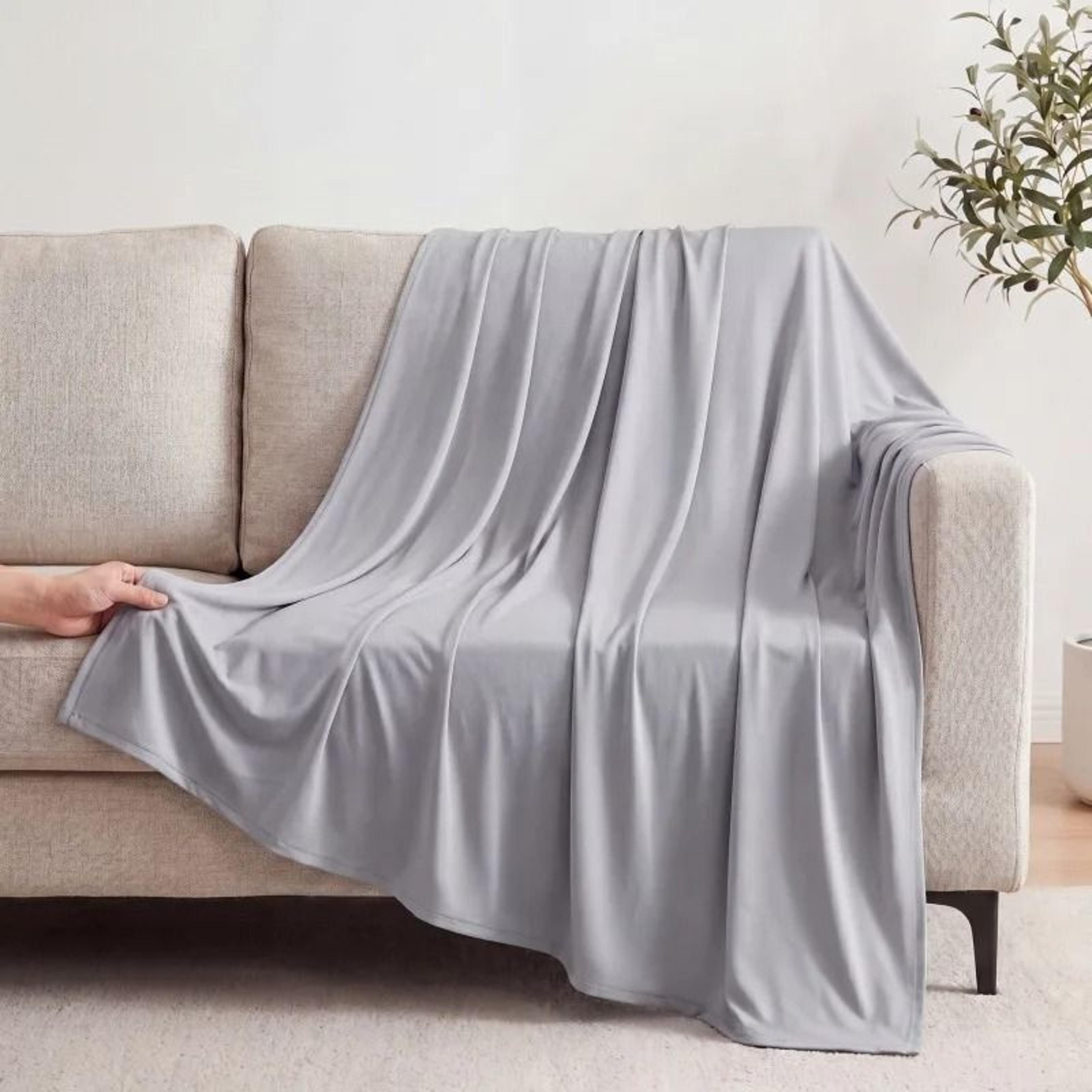 Ice Silk Cooling Blanket Lightweight Breathable Summer Bed And Sofa Throw 1