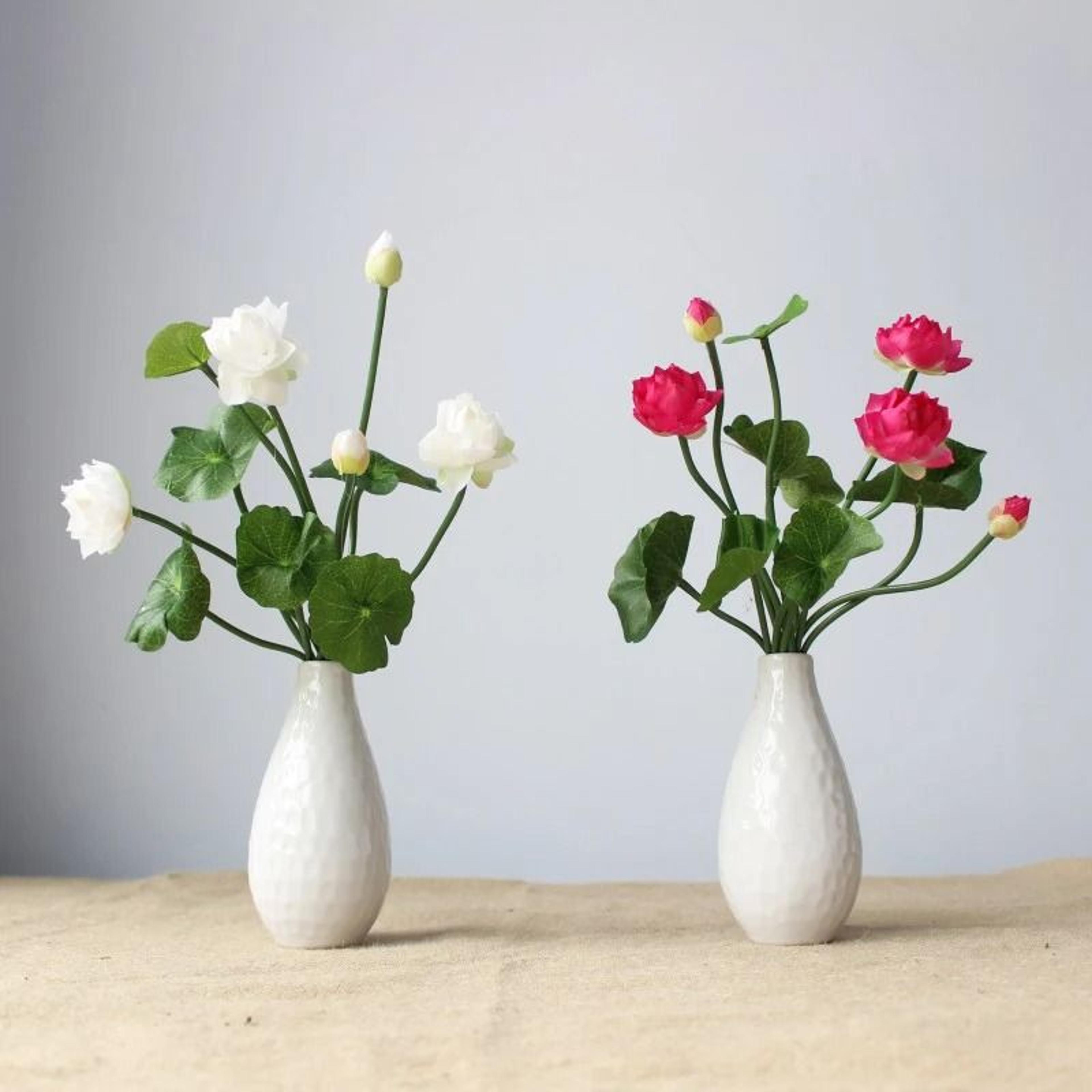 Realistic Artificial Lotus Flower Silk Floral Decor 0