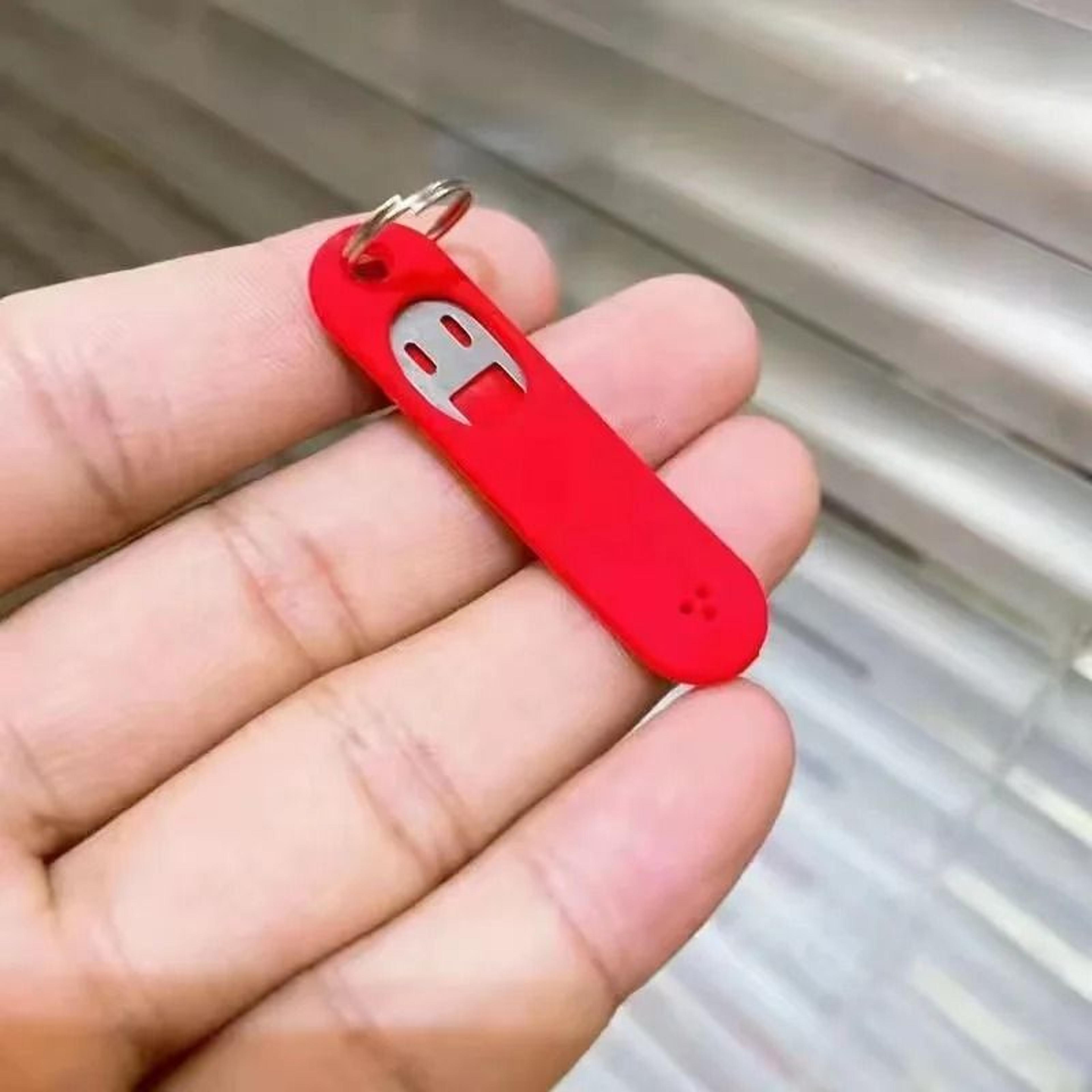 Portable SIM Card Eject Tool Keychain For Phones And Travel 3