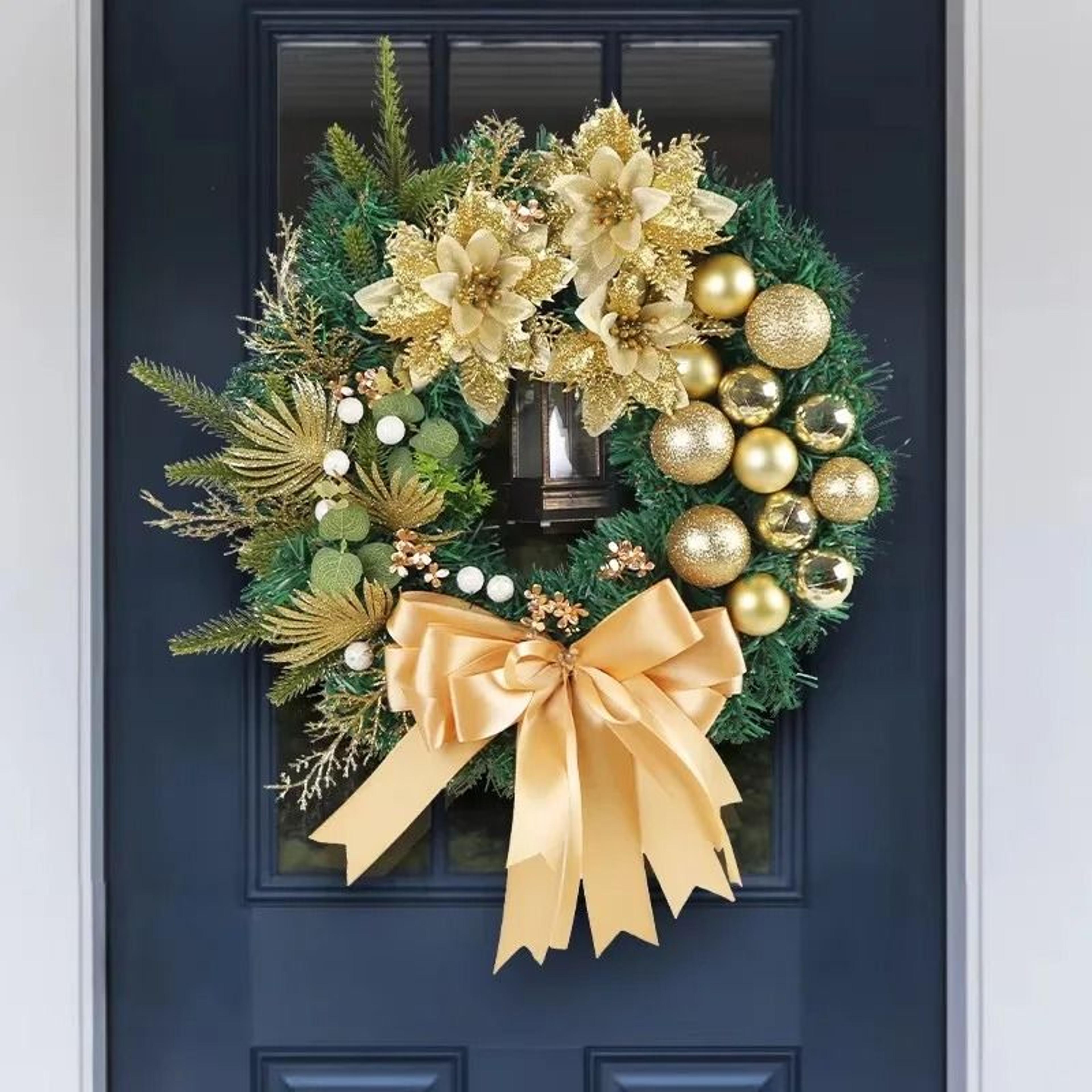 40cm Christmas Door Wreath With Lighted Lantern And Large Bow 6
