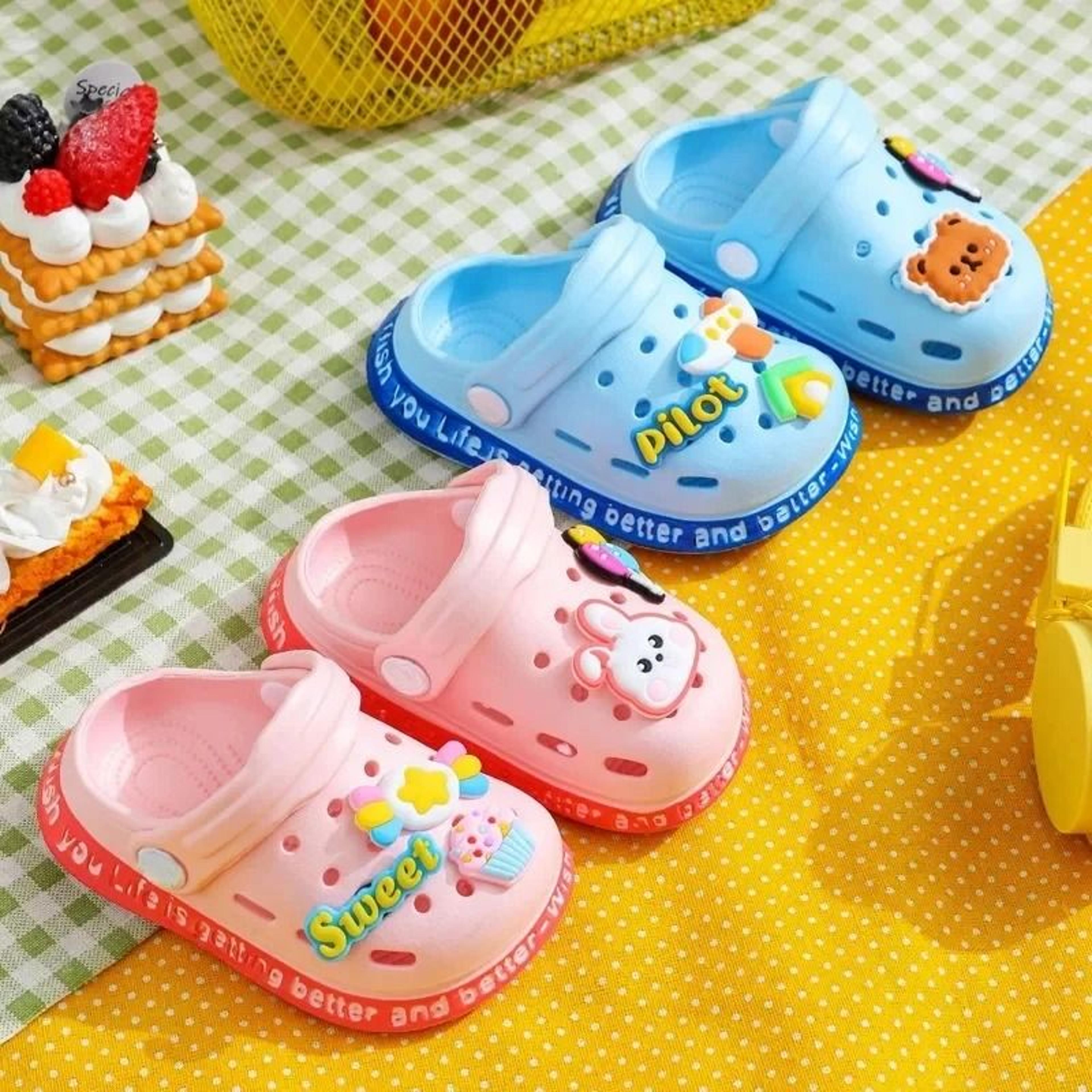 kids breathable garden clogs lightweight cartoon beach sandals
