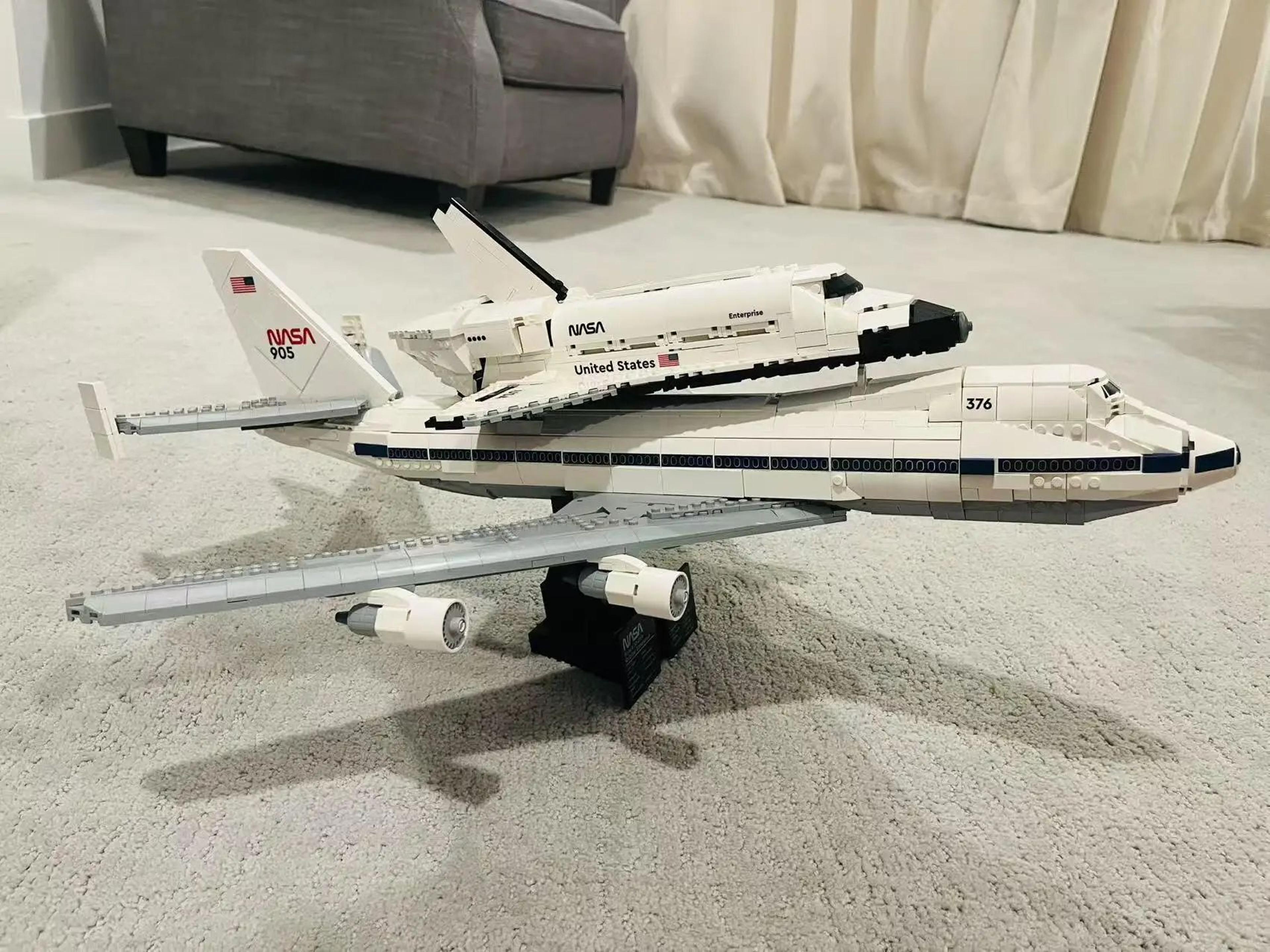 ICONS Shuttle Carrier Aircraft Building Set  Creative Space Display Model For Kids  Adults 3