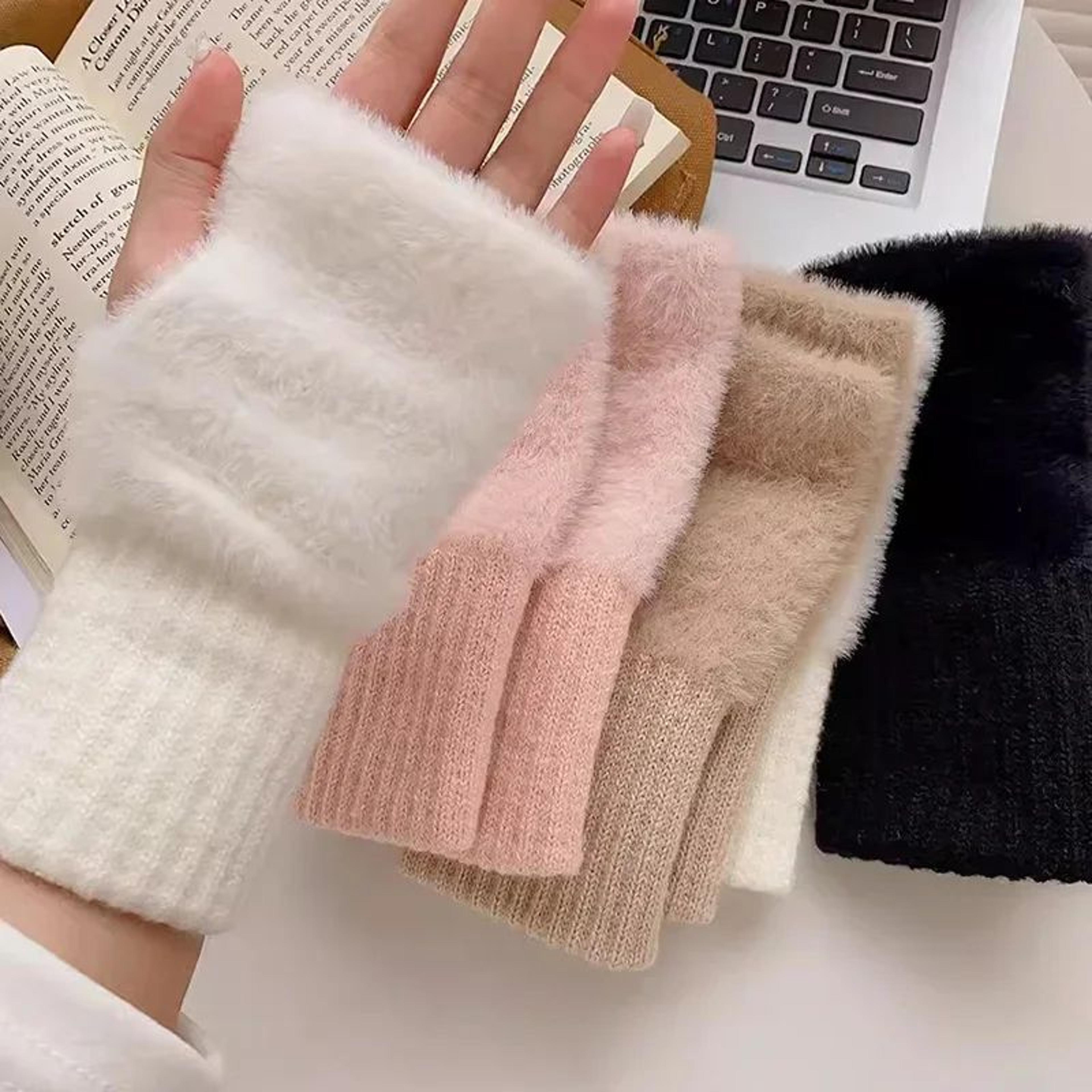 Women Winter Fingerless Gloves  Soft Plush Half Finger Knit Gloves For Warmth  Comfort 3
