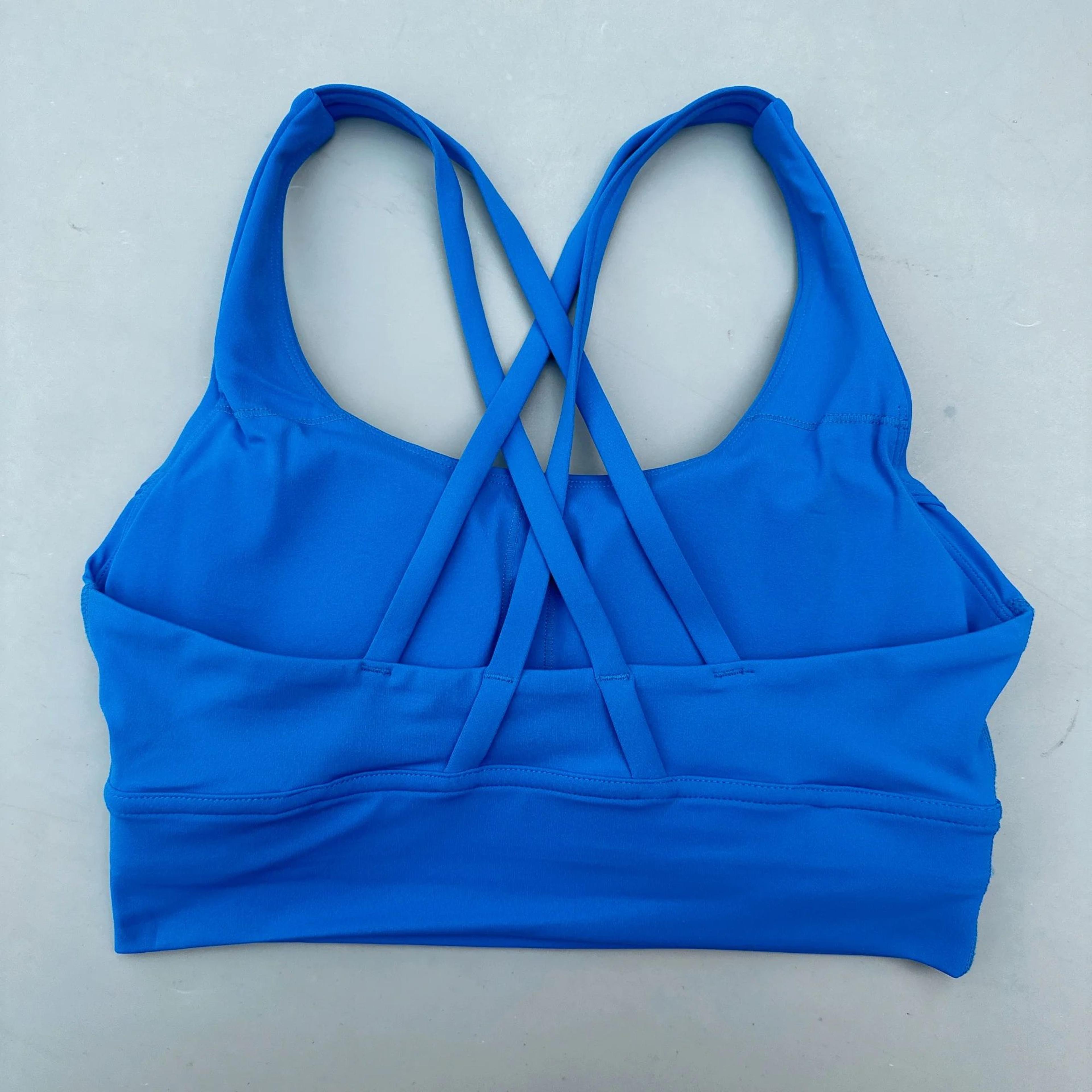 Performance Cross Back Sports Bra  Supportive Women Fitness Bra With PushUp Chest Pads 11