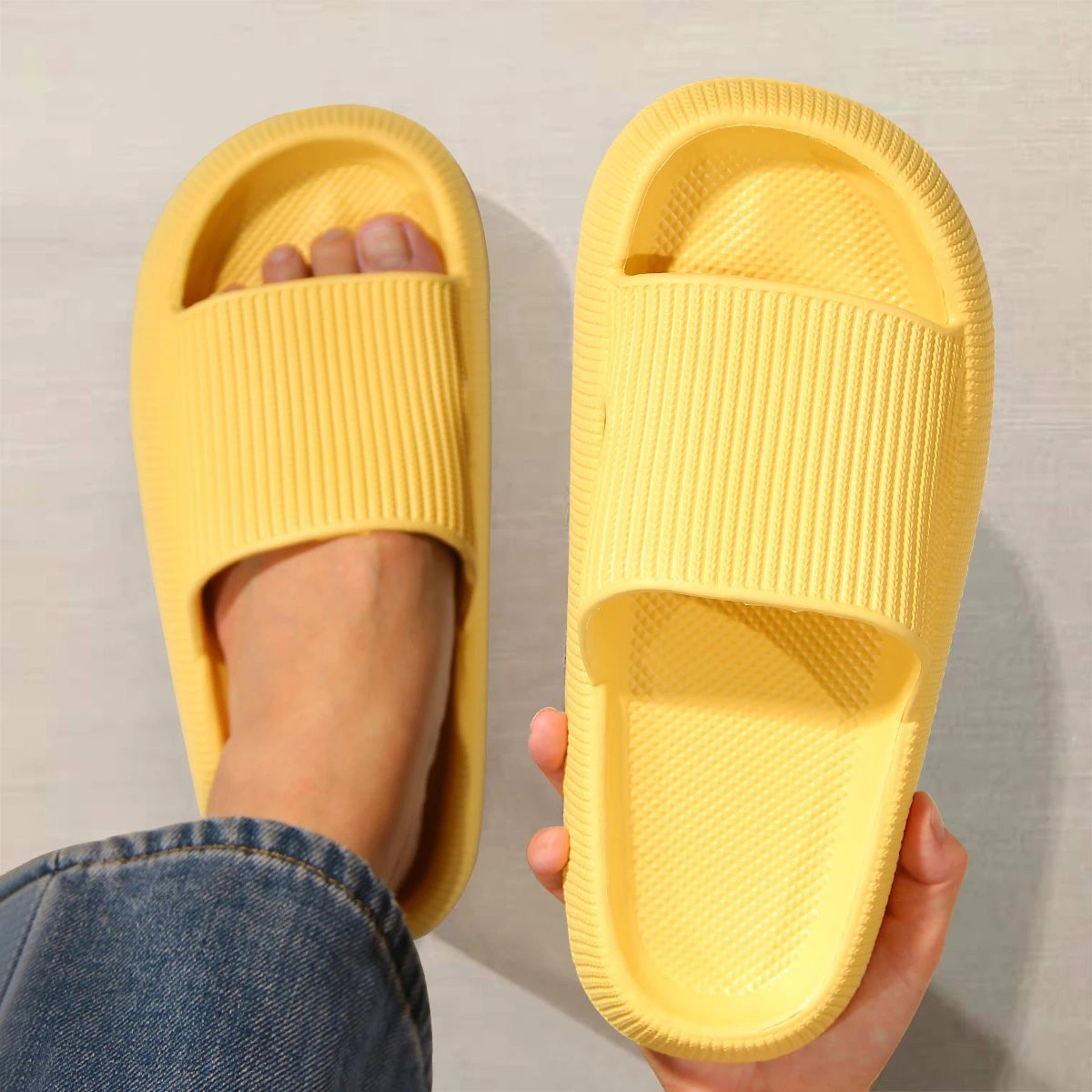Ultimate Comfort Men EVA Summer Home Slippers  Soft NonSlip House Slides 12