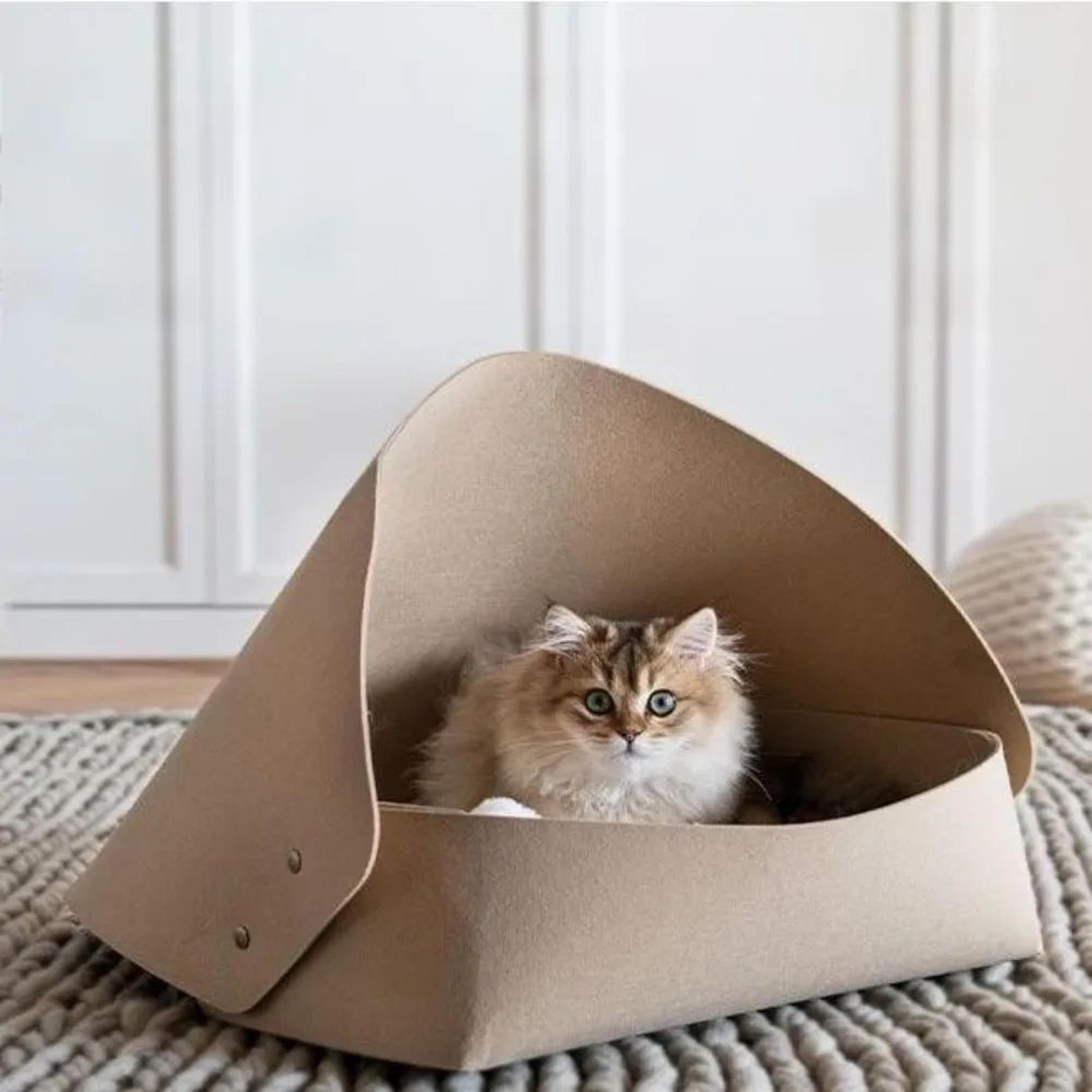 Hide  Curl Cozy Den  Felt Cat Bed With Breather Hole And 2in1 Tunnel Play House 0