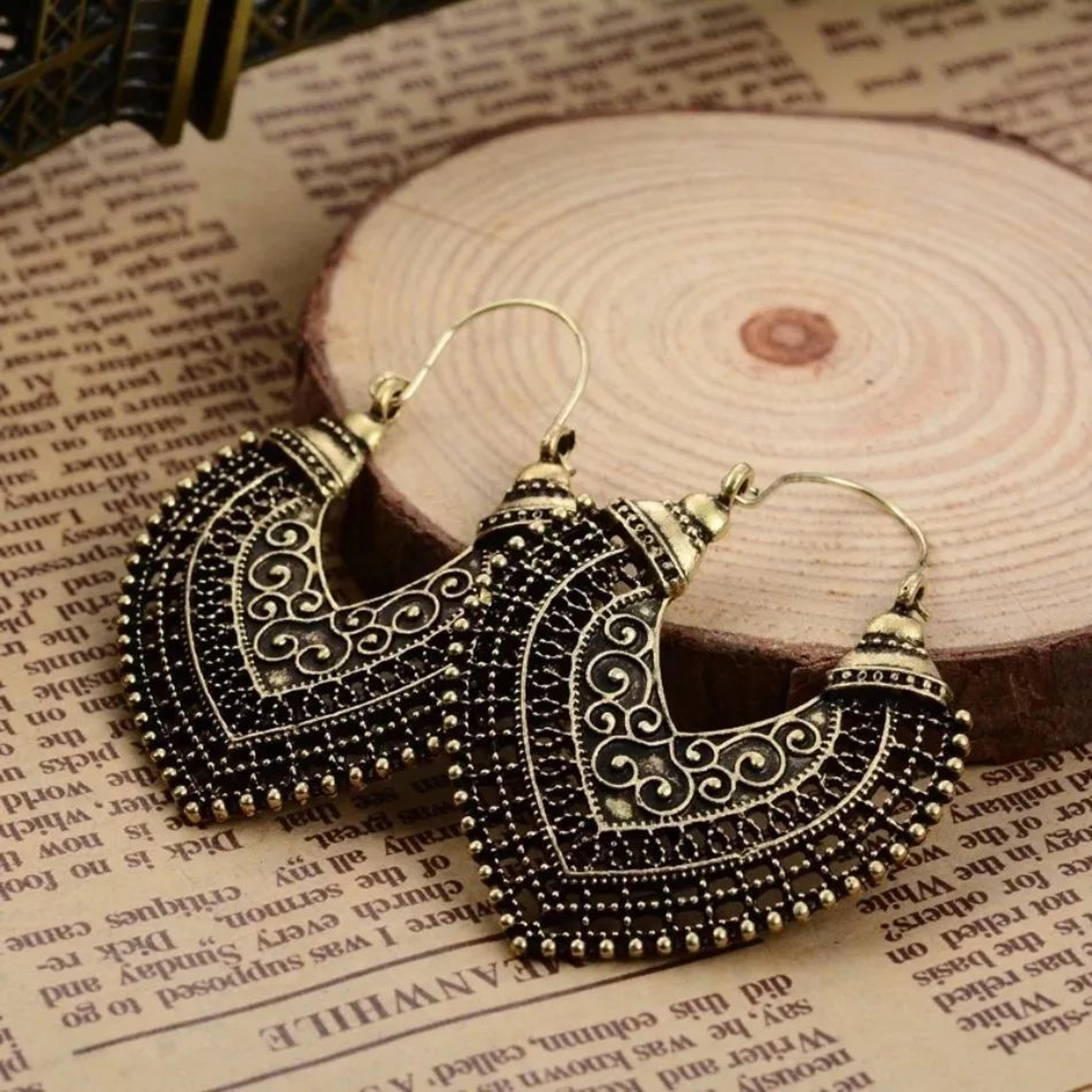 Retro Bohemian Hollow Flower Earrings Ethnic Metal Statement Jewelry 5