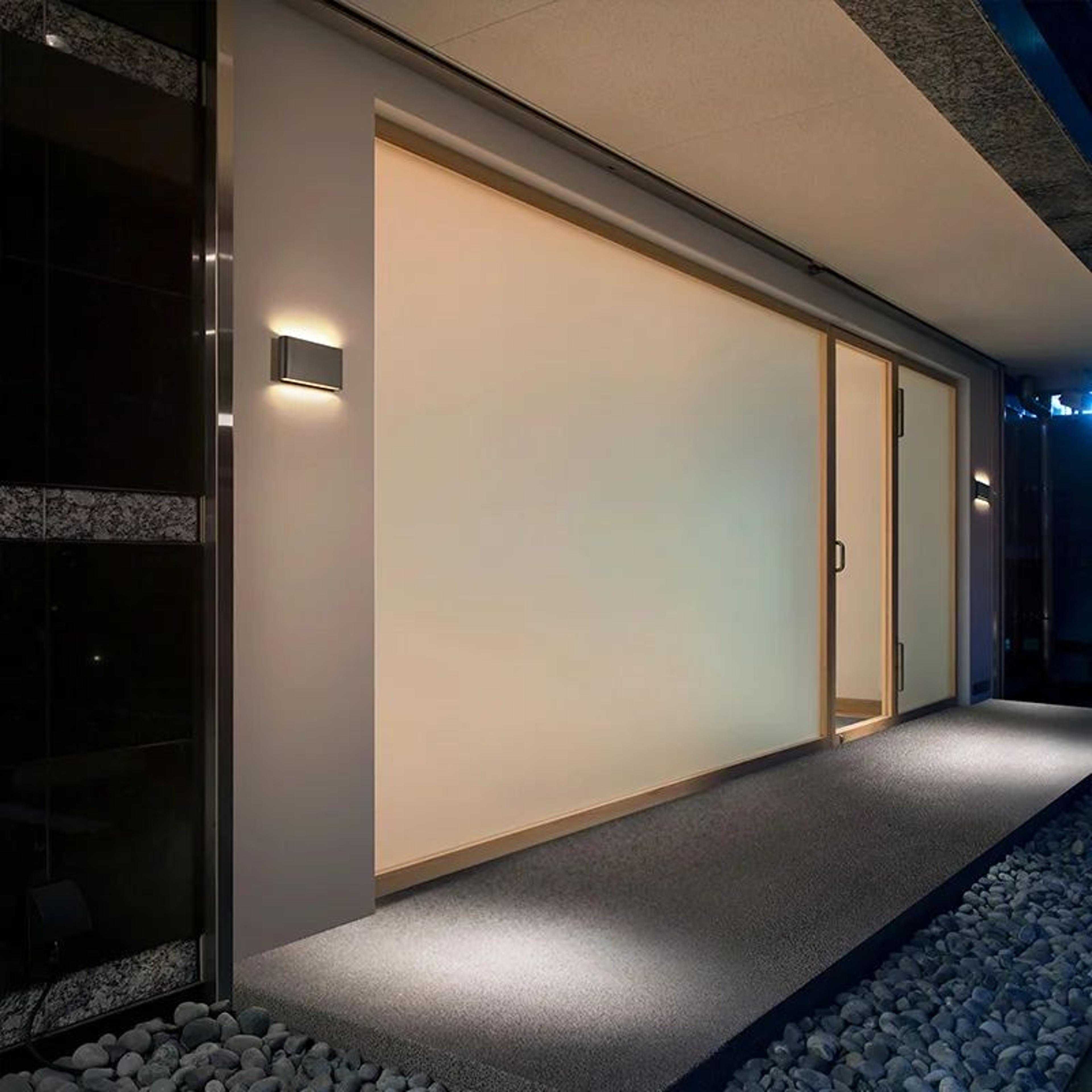 Modern PIR Sensor Outdoor Wall Light  Waterproof LED Wall Lamp With Motion Detection 3