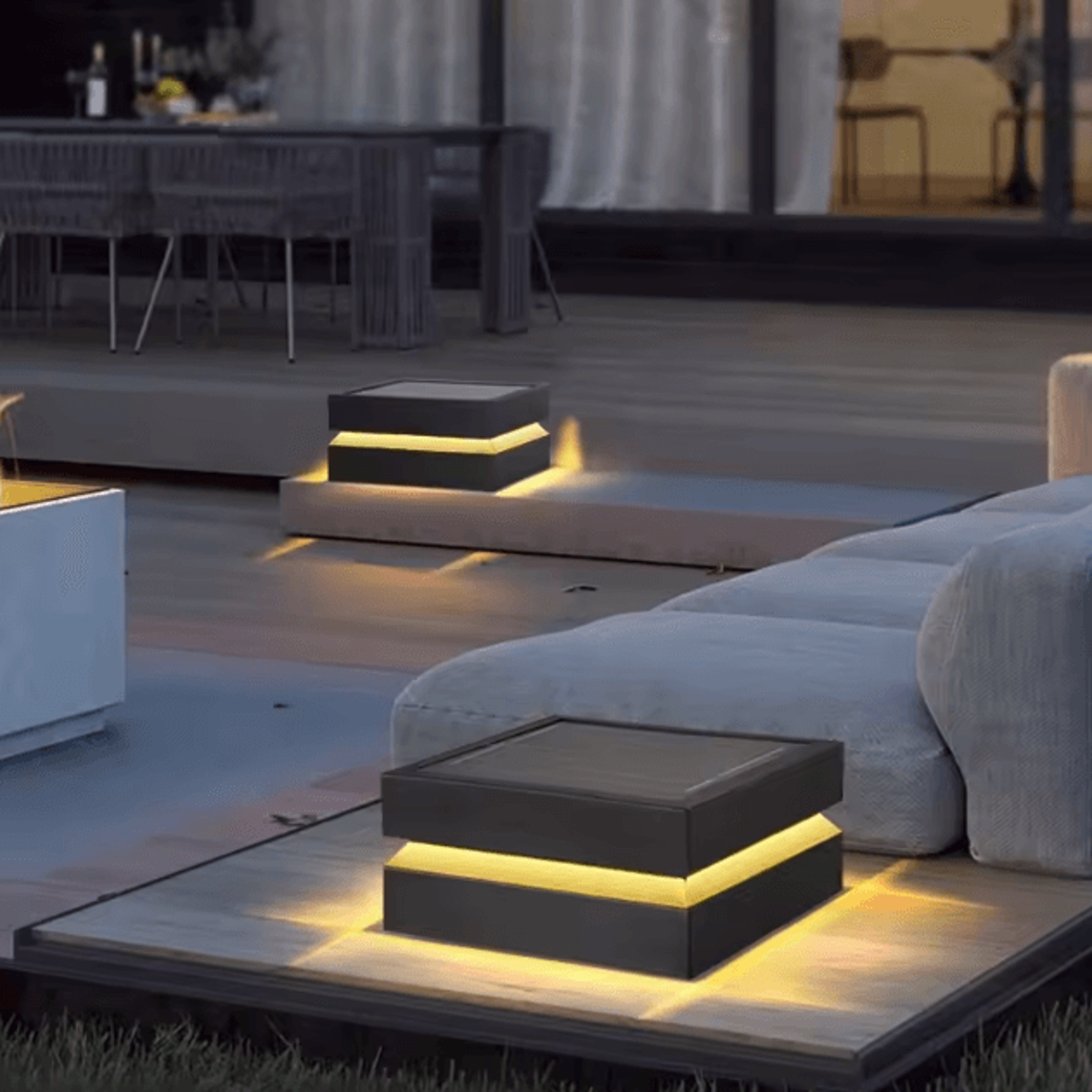Solar Square Pillar Light  IP65 Waterproof LED Garden Fence Post Lamp 0