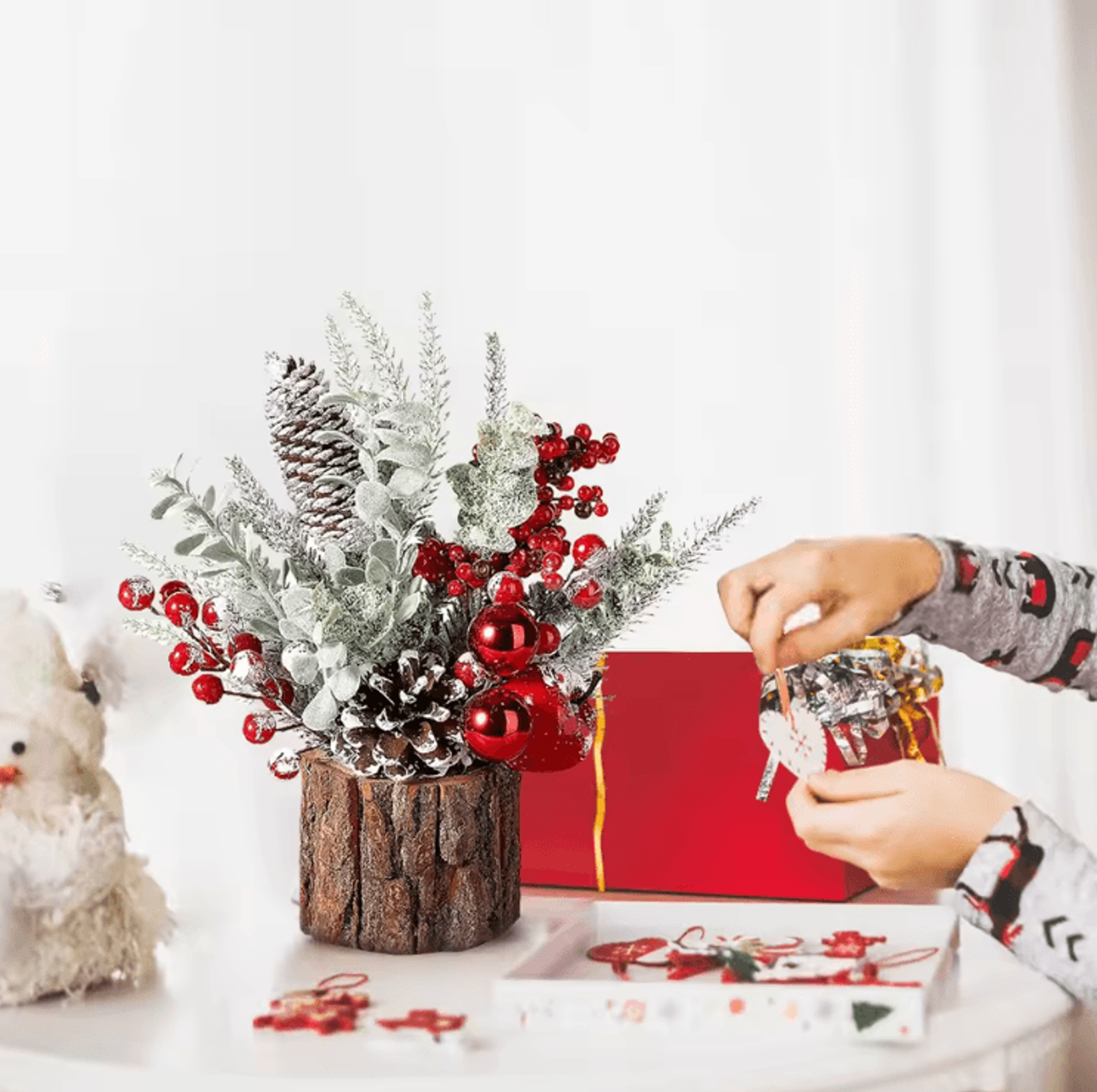 Mini Christmas Tree With Pine Cone  Red Berry  Tabletop Festive Decor 3