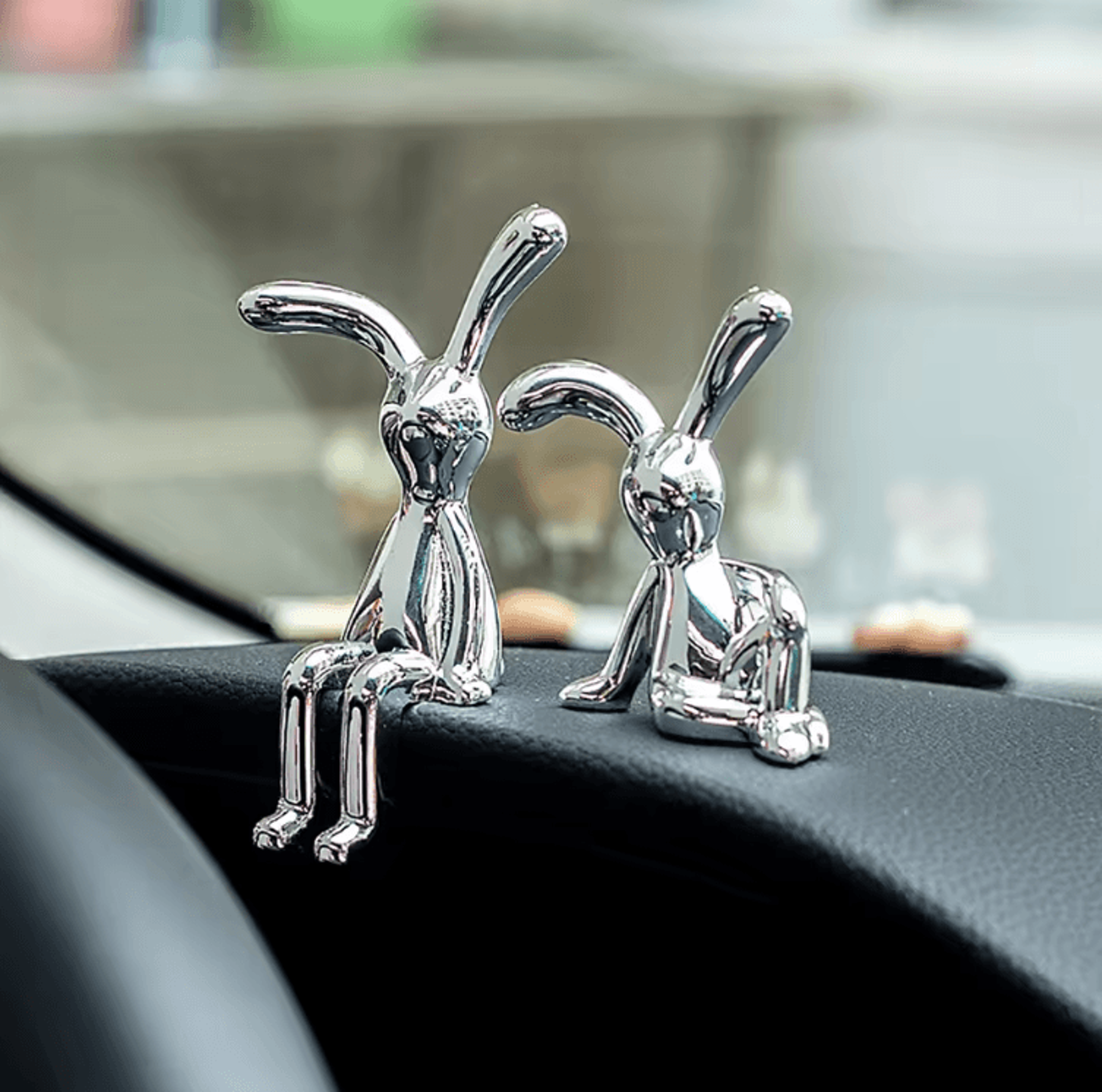 Cute Cartoon Rabbit Couple Statue Mini Bunny Figurines For Home  Desk Decor 2