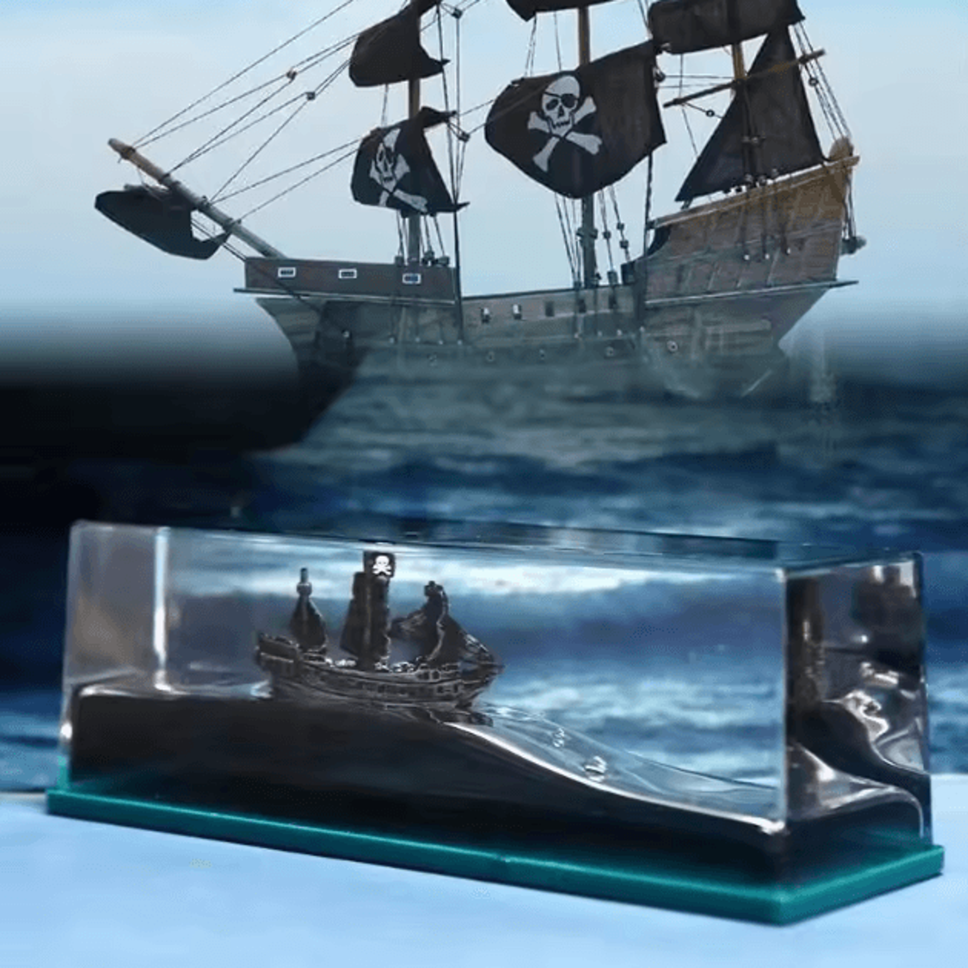 Black Pearl Liquid Motion Ship Bottle  Floating Pirate Ship Stress Relief Desk Decor 0