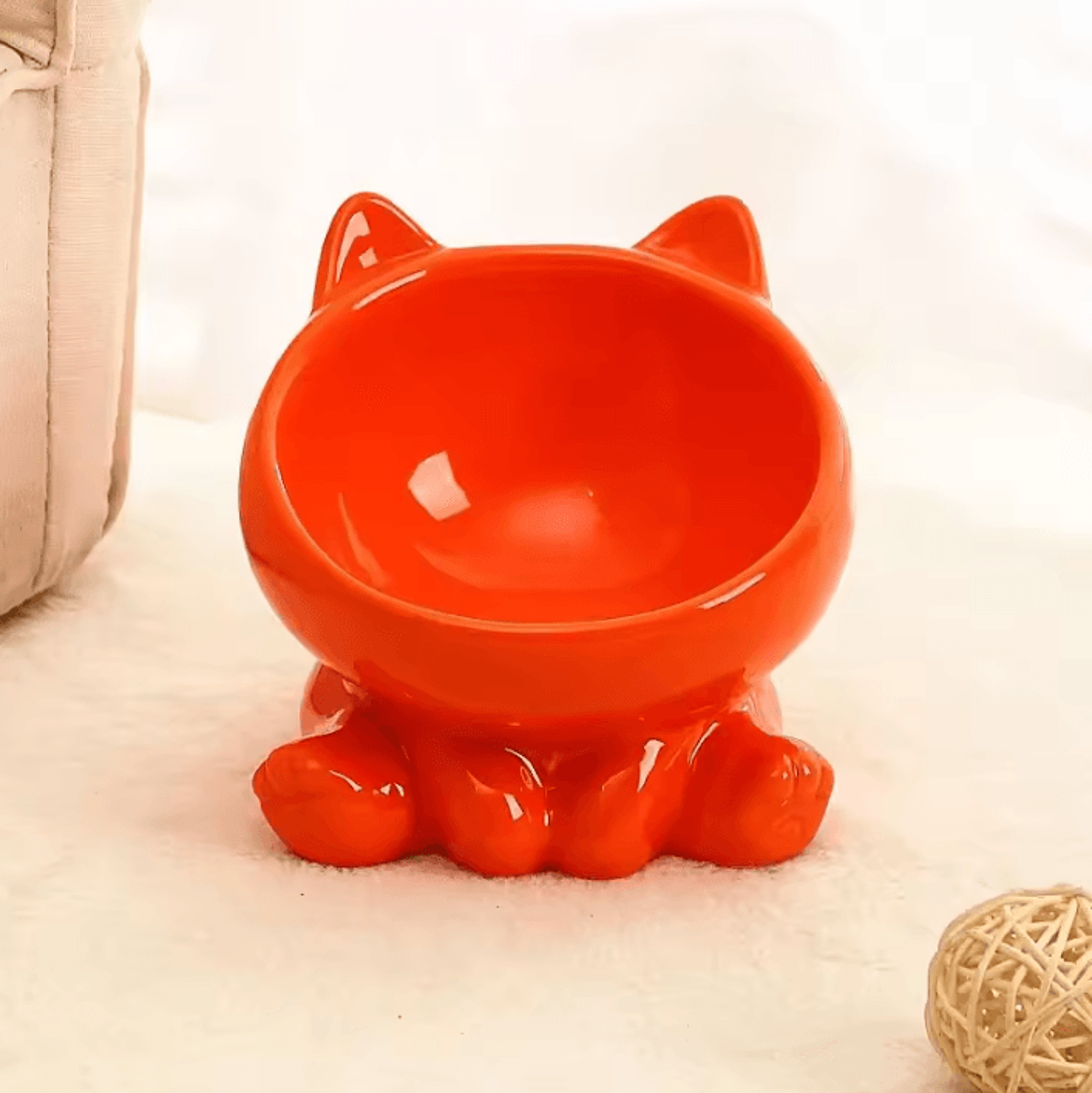 TiltEase Elevated Ceramic Pet Bowl 3