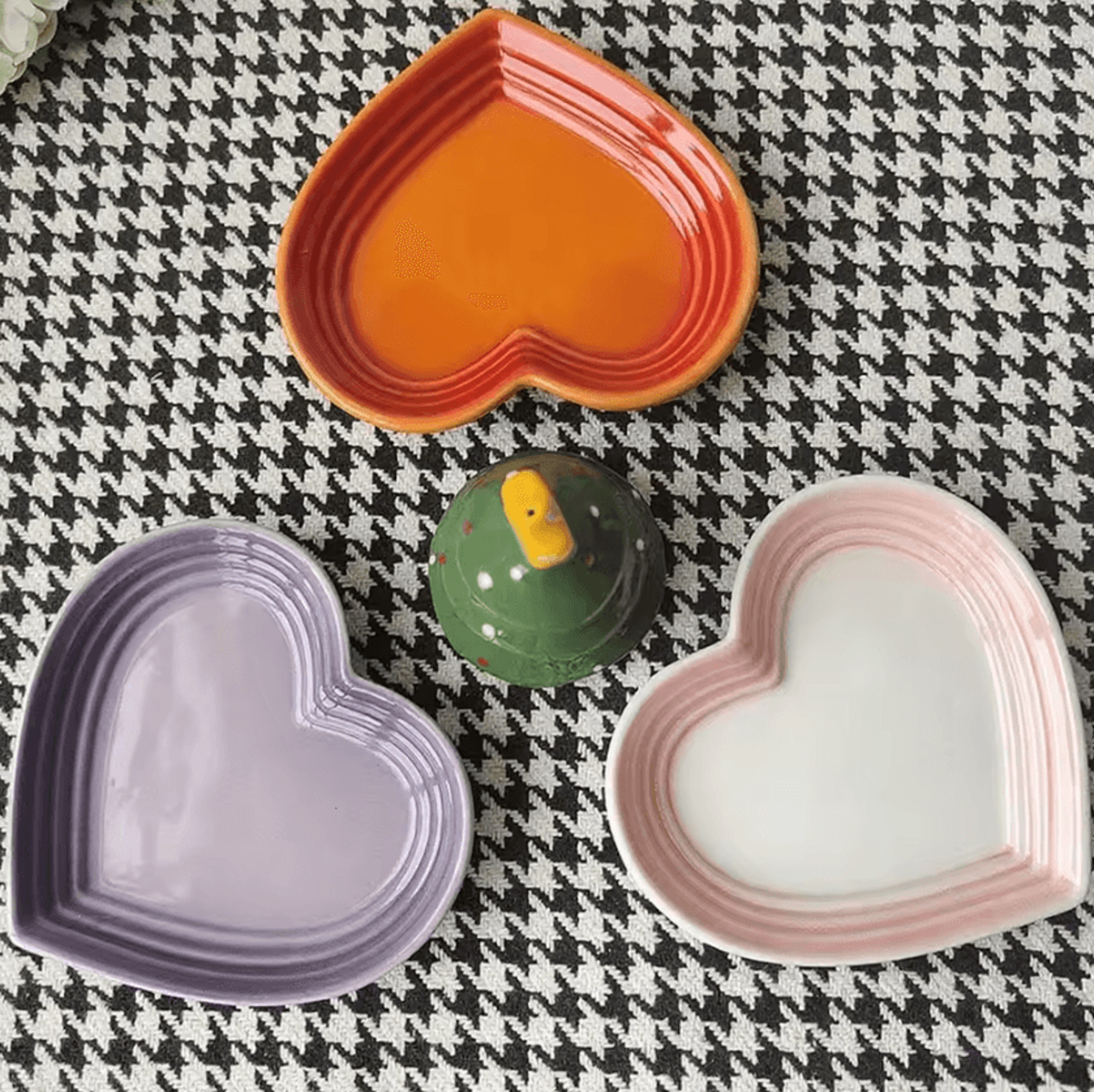 heartease anti-vomiting ceramic pet bowl
