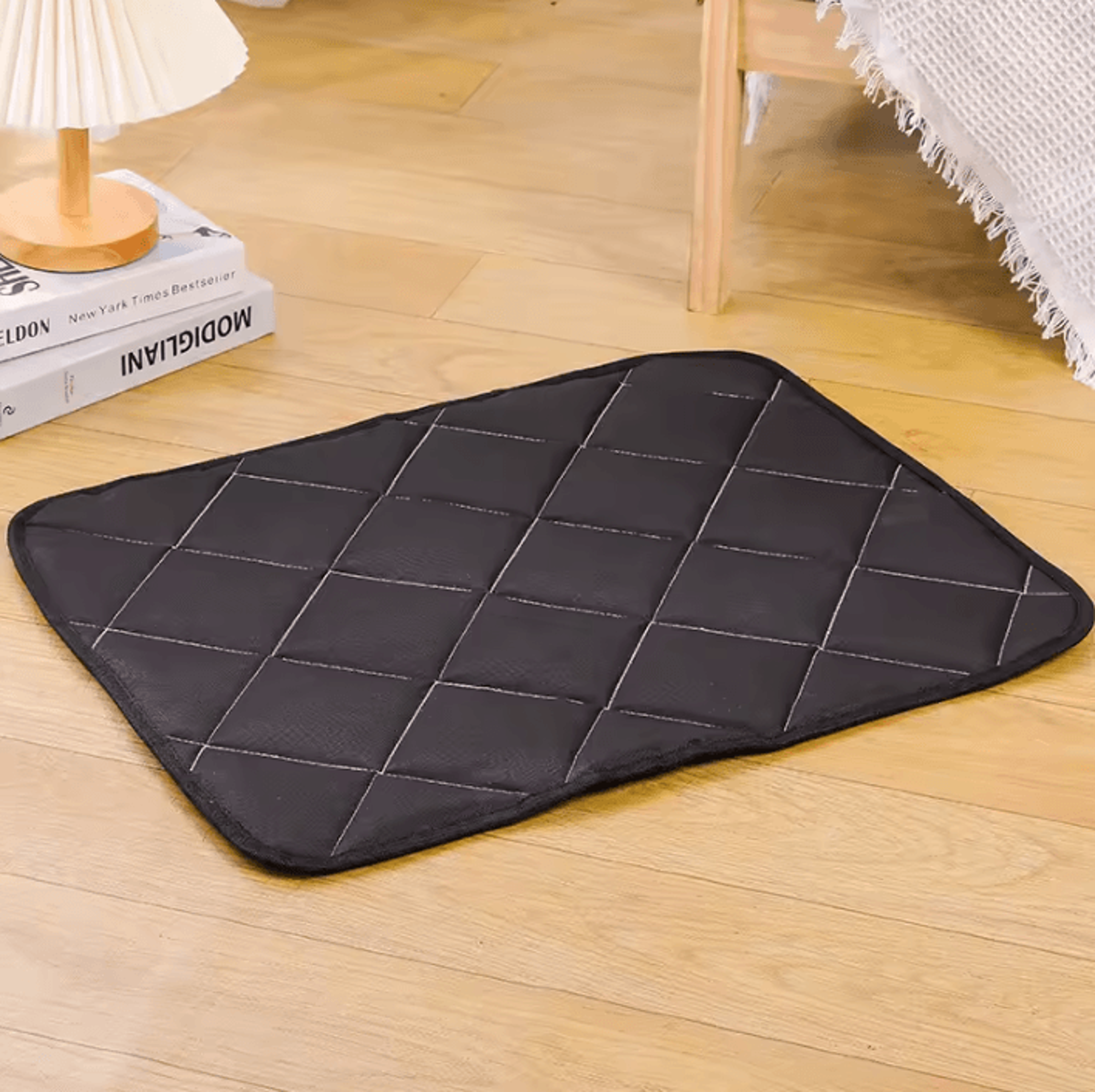 Cooling Pet Mat  Breathable Summer Ice Pad For Cats  Dogs 2