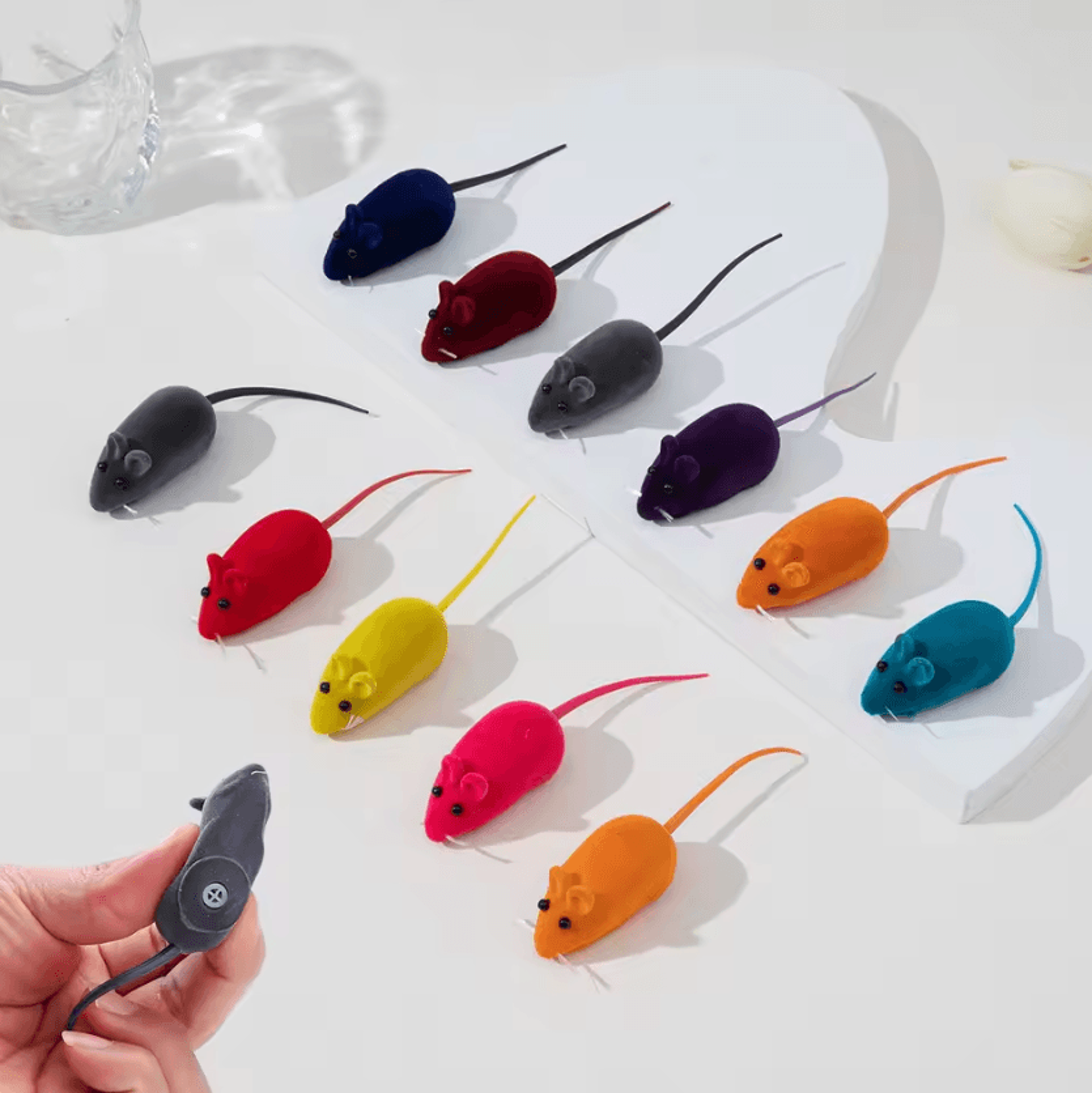SqueakMouse Interactive Rubber Cat Toy 0