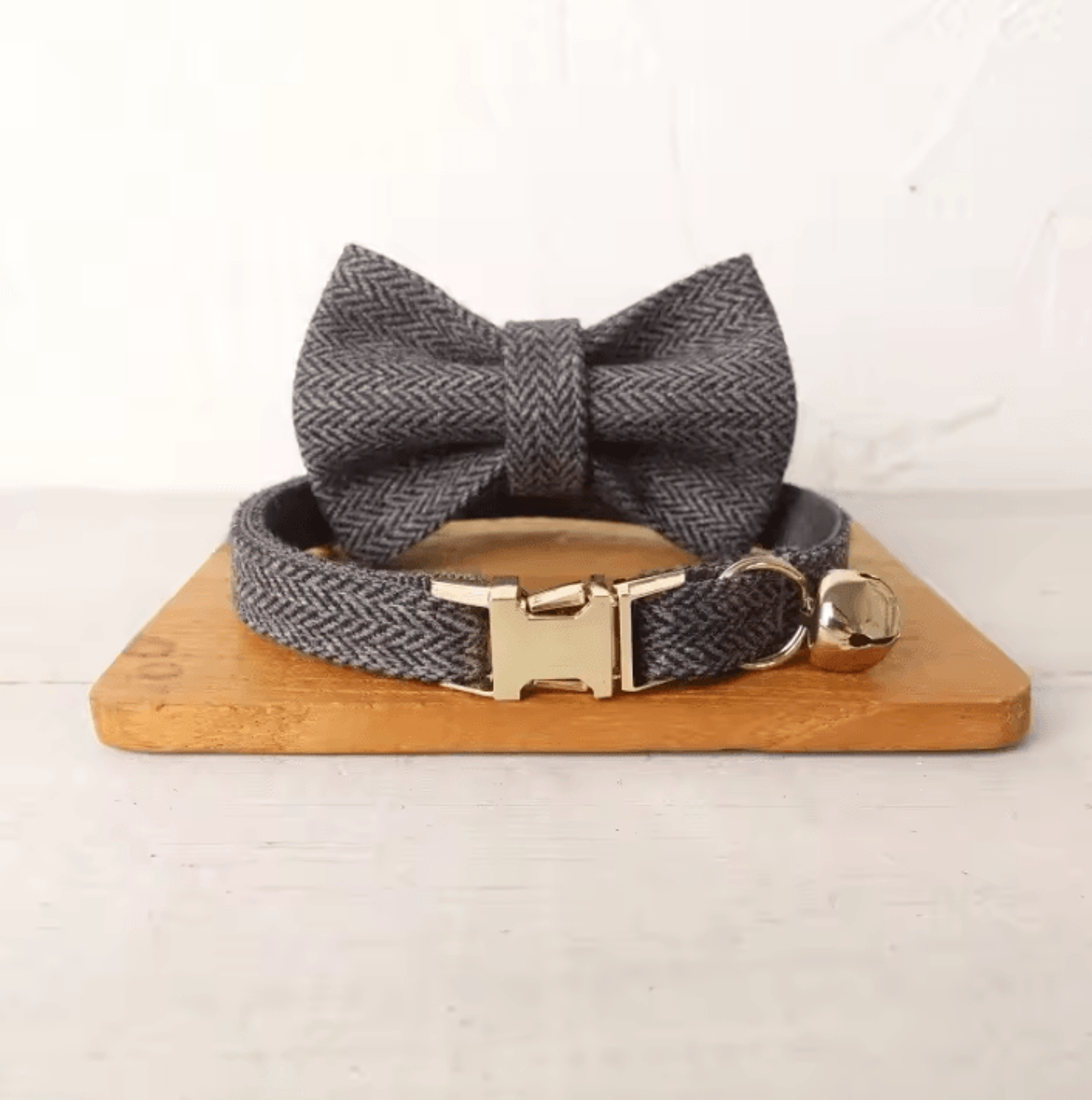 DapperPaws Personalized Bow Tie Pet Collar 4